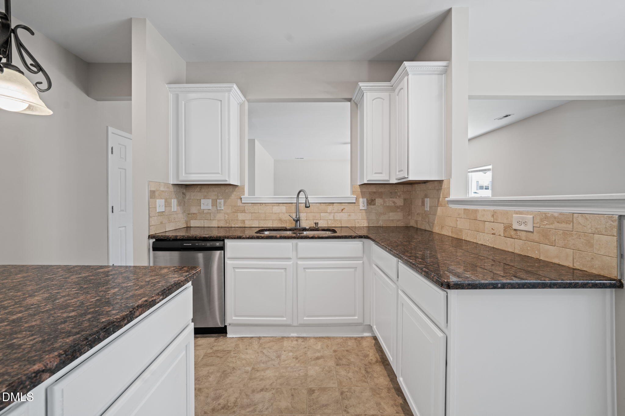 3732 Madeline Way Property Photo 12