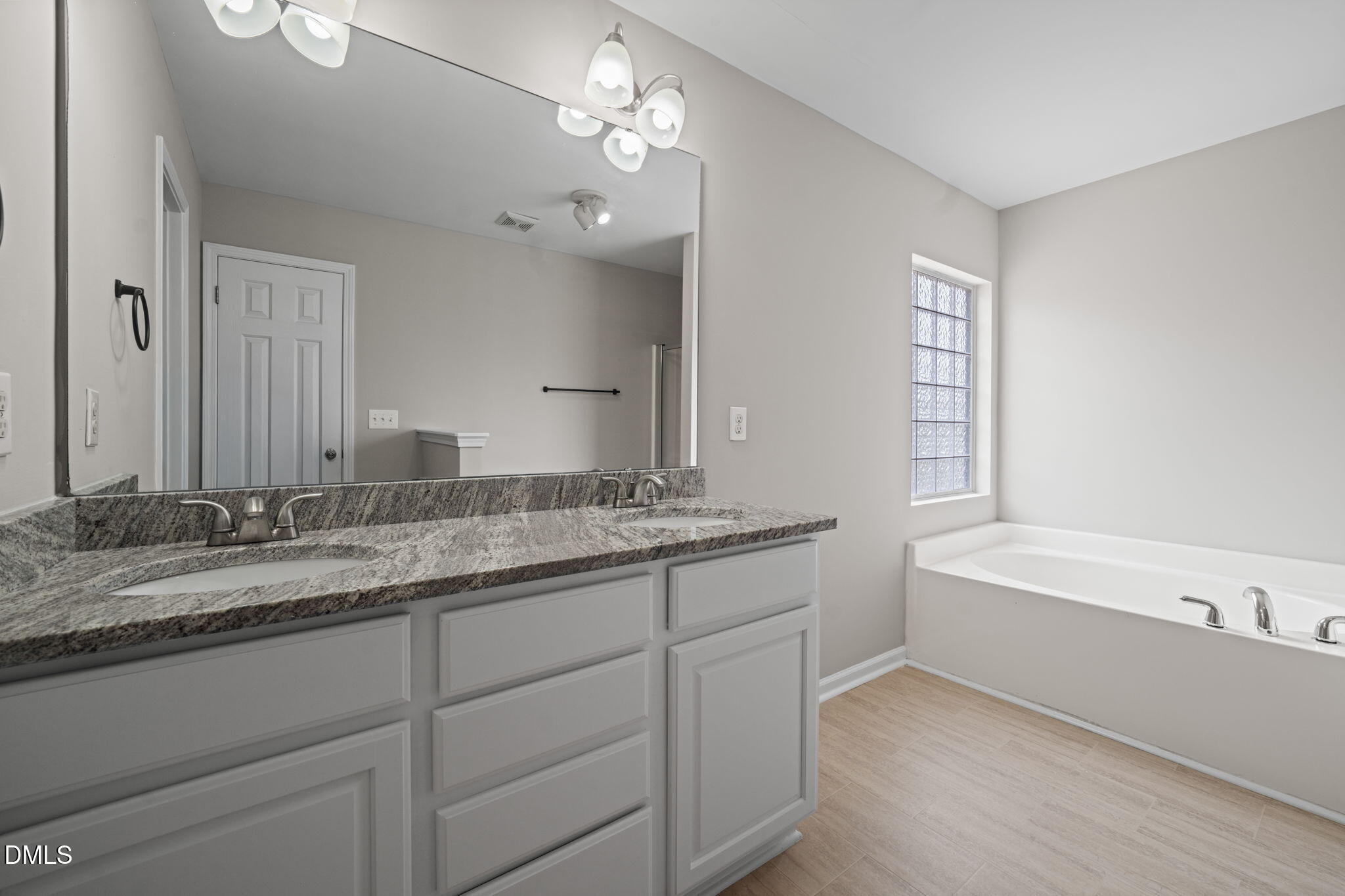 3732 Madeline Way Property Photo 23