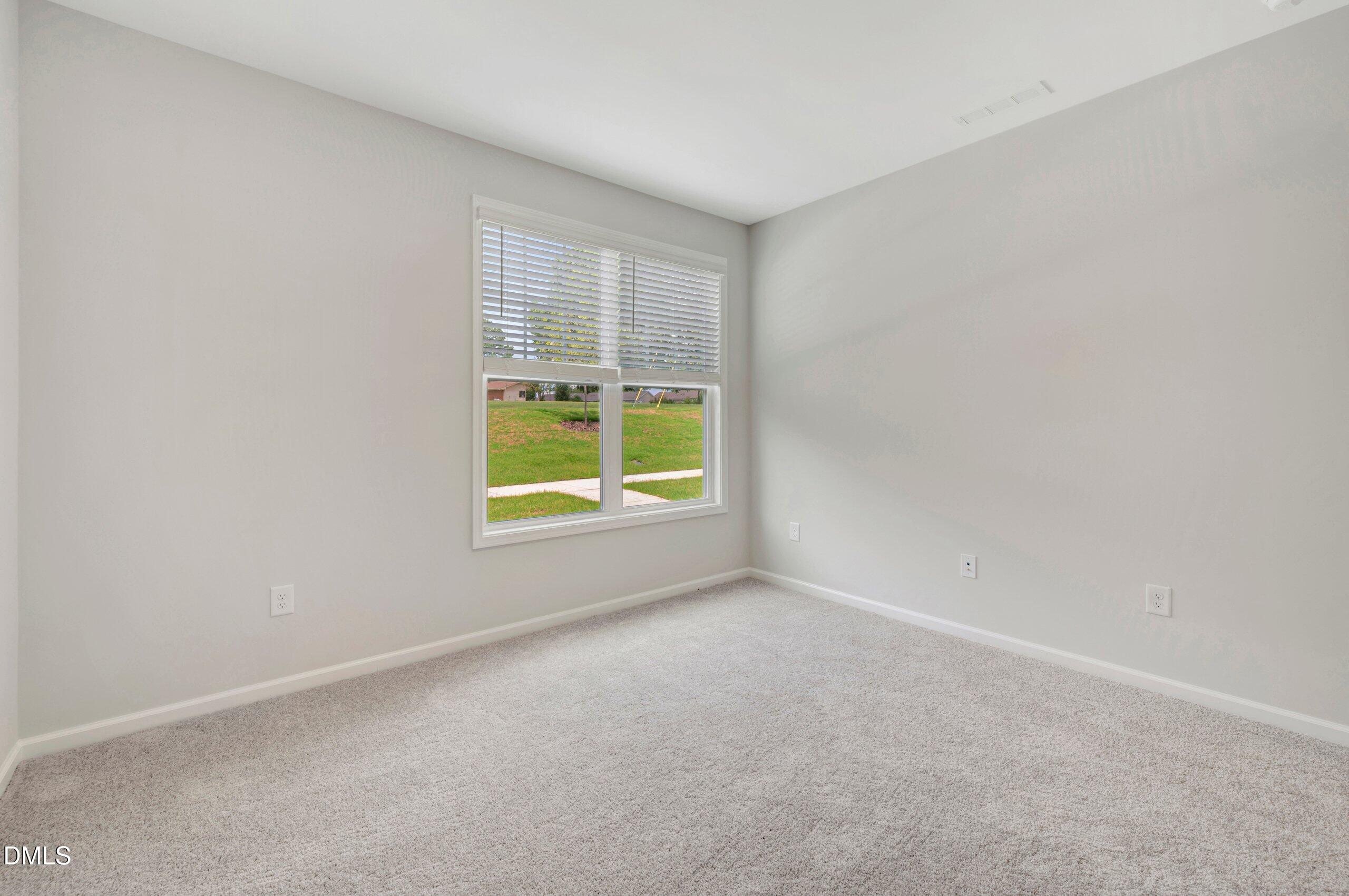 2921 Richardson Road Property Photo 6