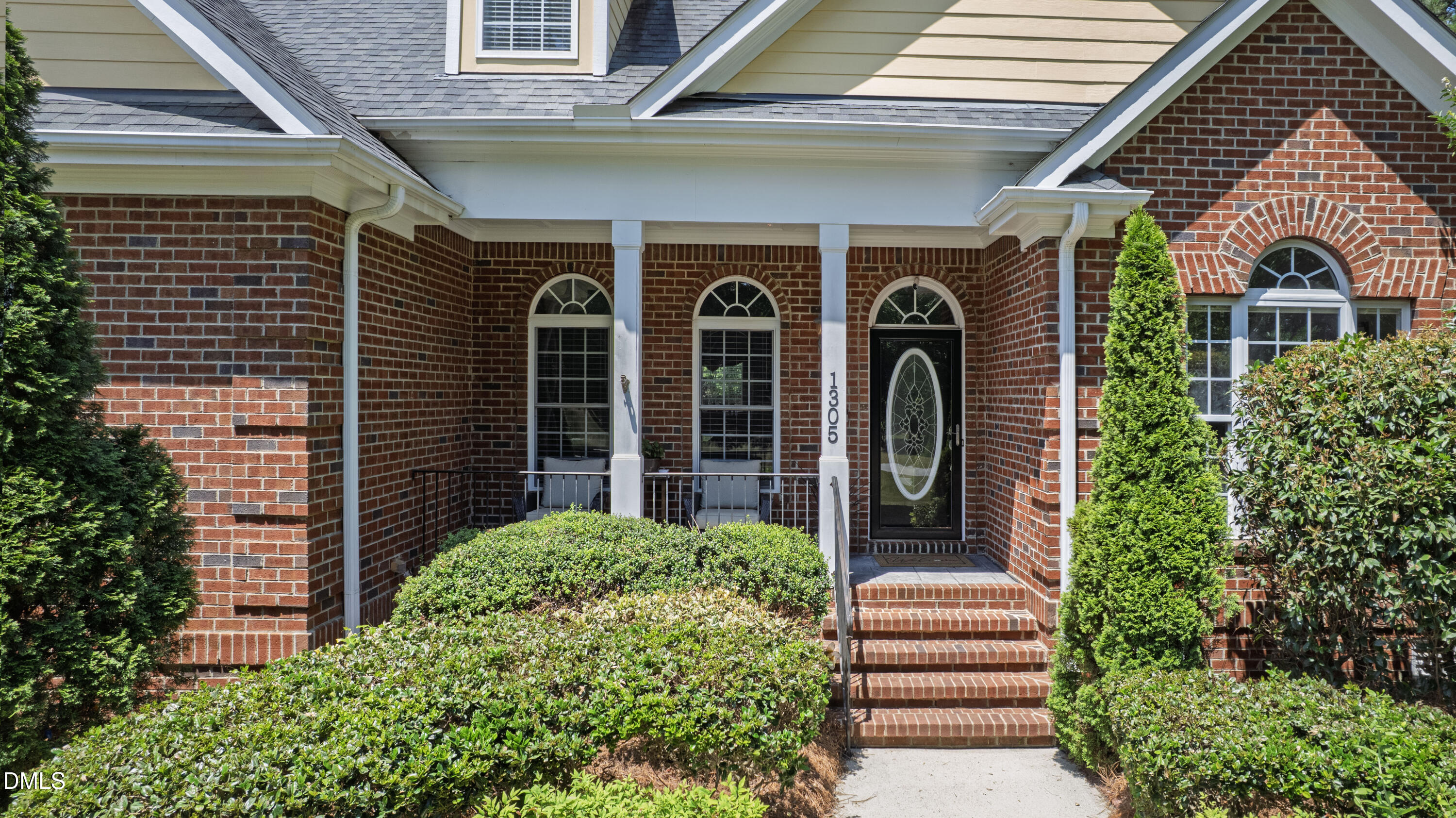 1305 Brookhill Drive Property Photo 6