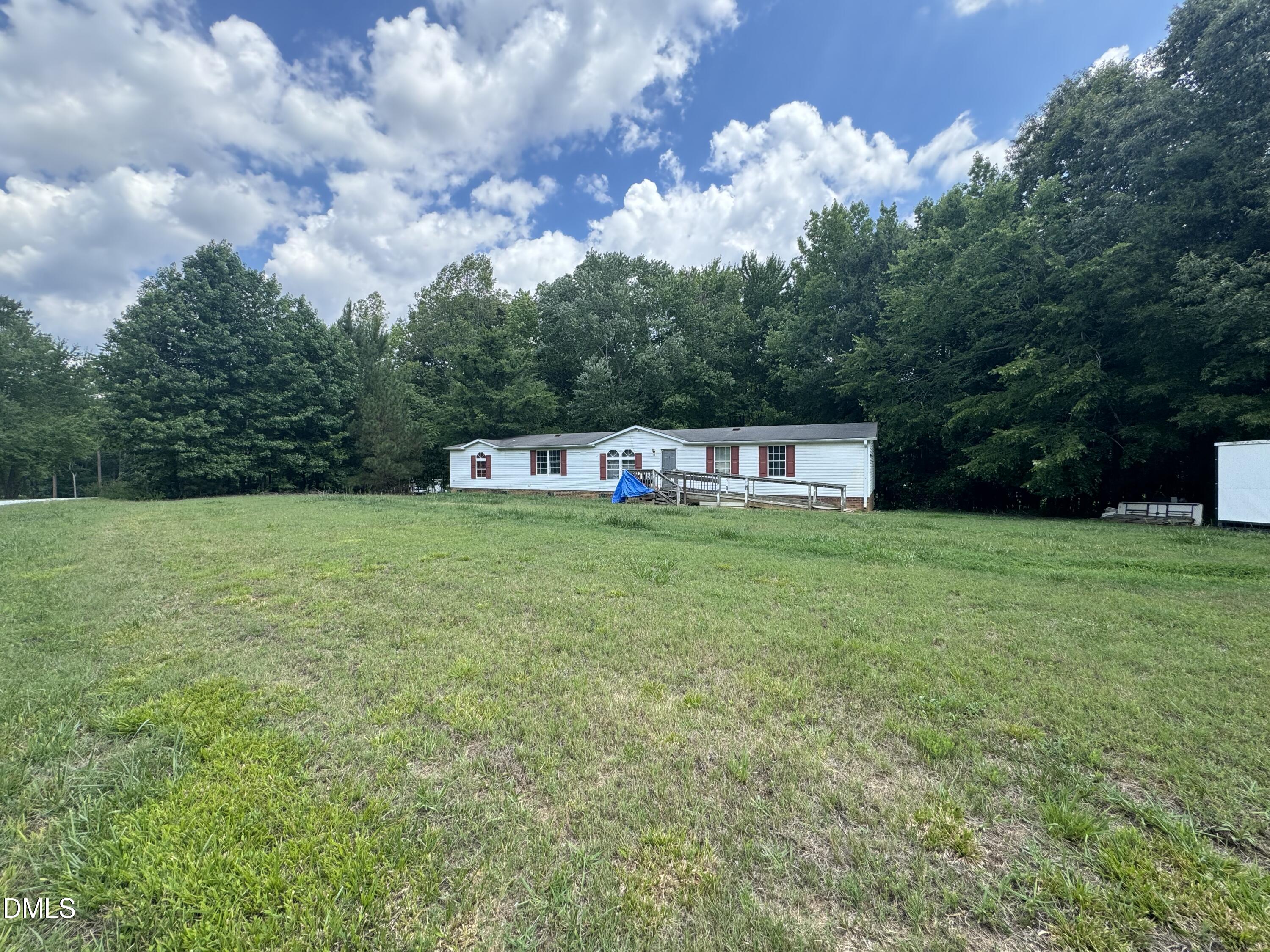 140 Smith Hill Lane Property Photo 1