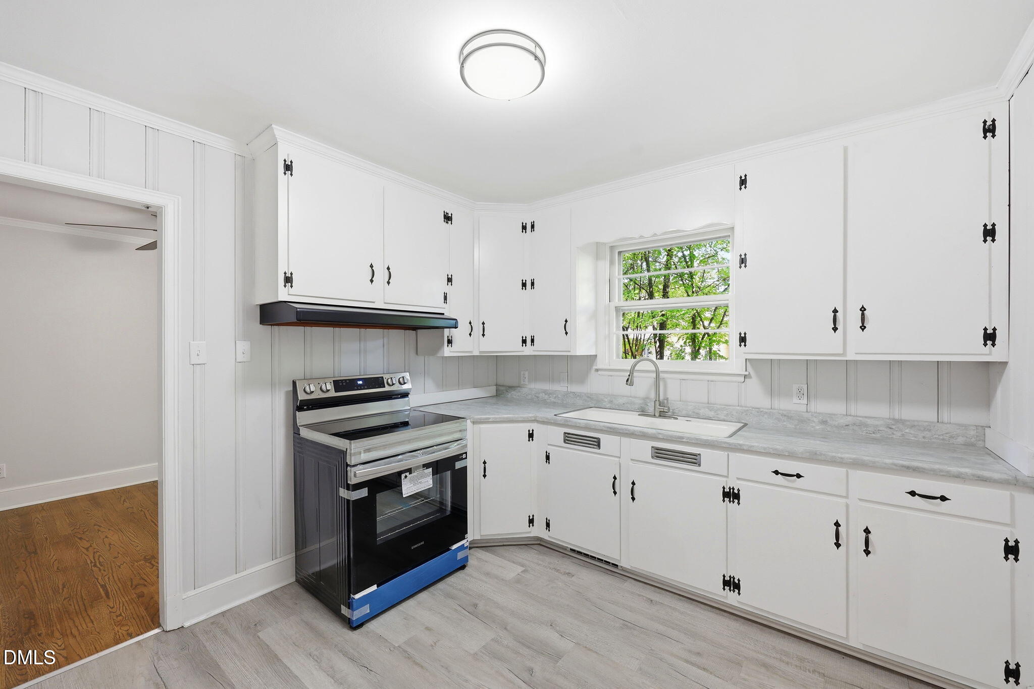 912 Virginia Avenue Property Photo 10
