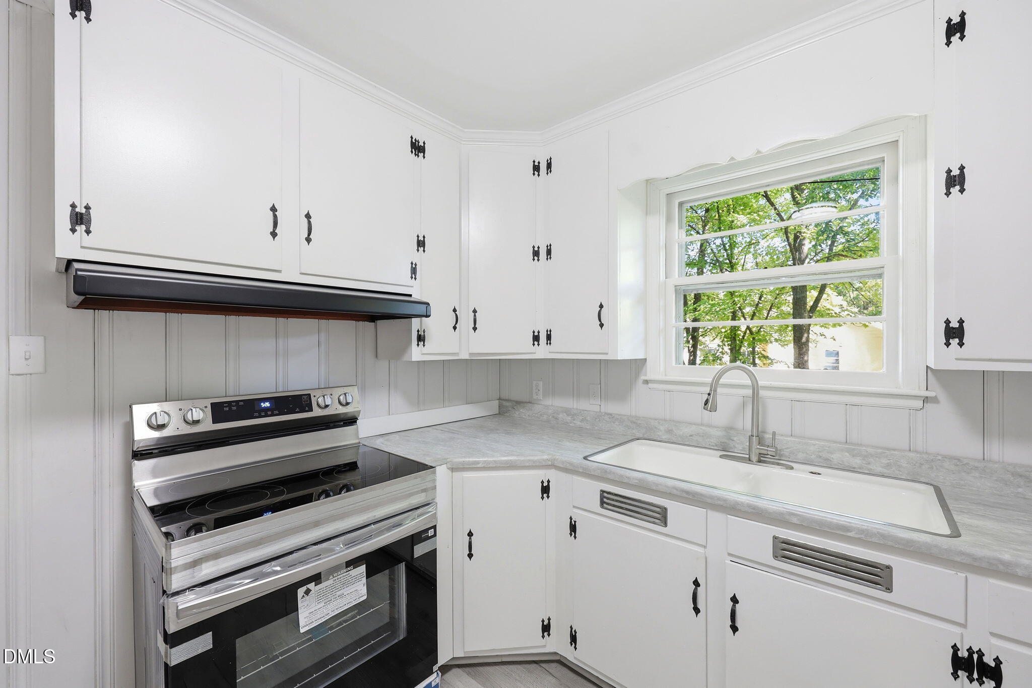 912 Virginia Avenue Property Photo 11