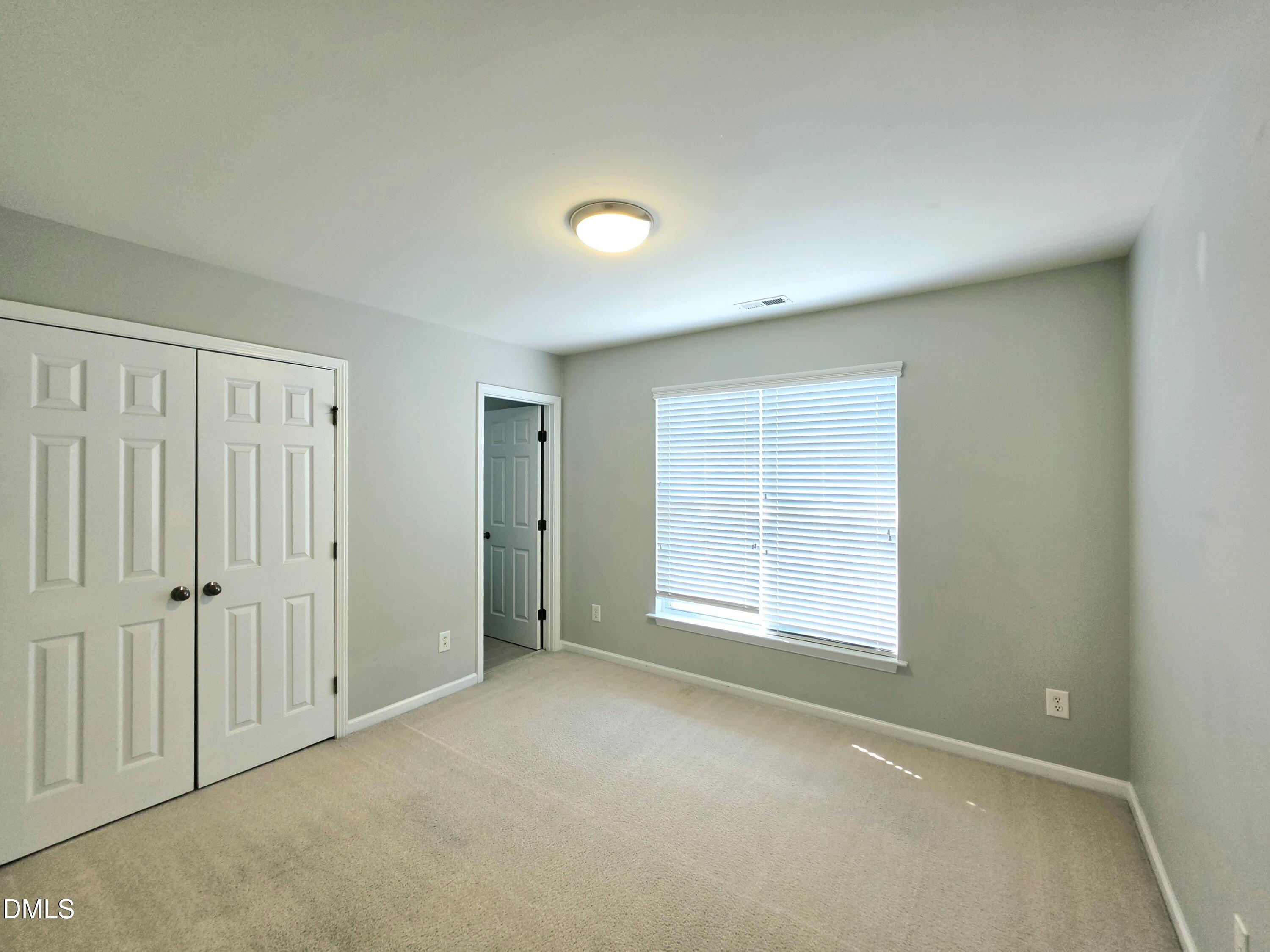 9716 Layla Avenue Property Photo 12