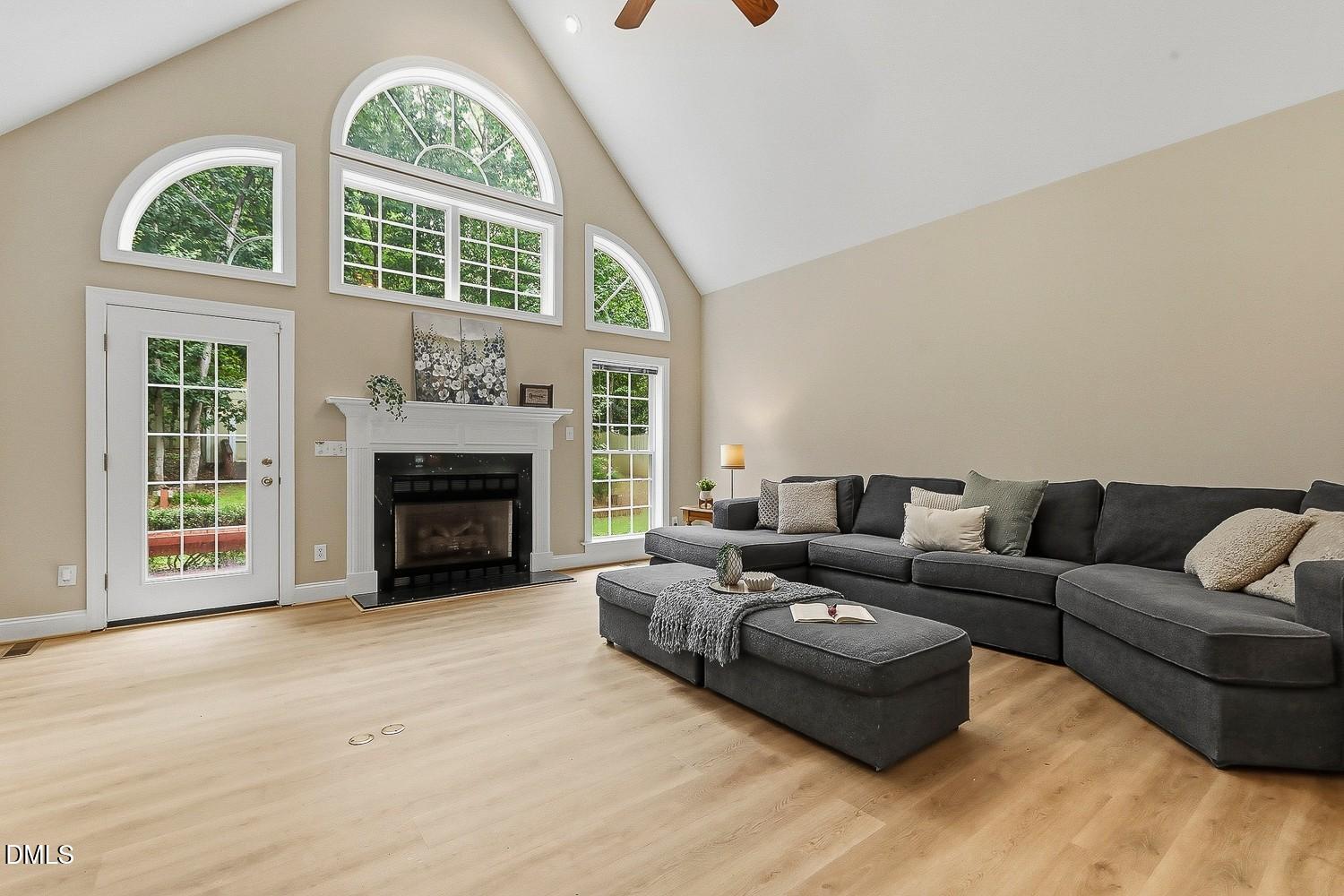 6304 Hilbert Ridge Drive Property Photo 10