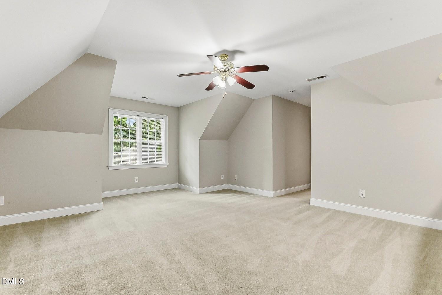 6304 Hilbert Ridge Drive Property Photo 39