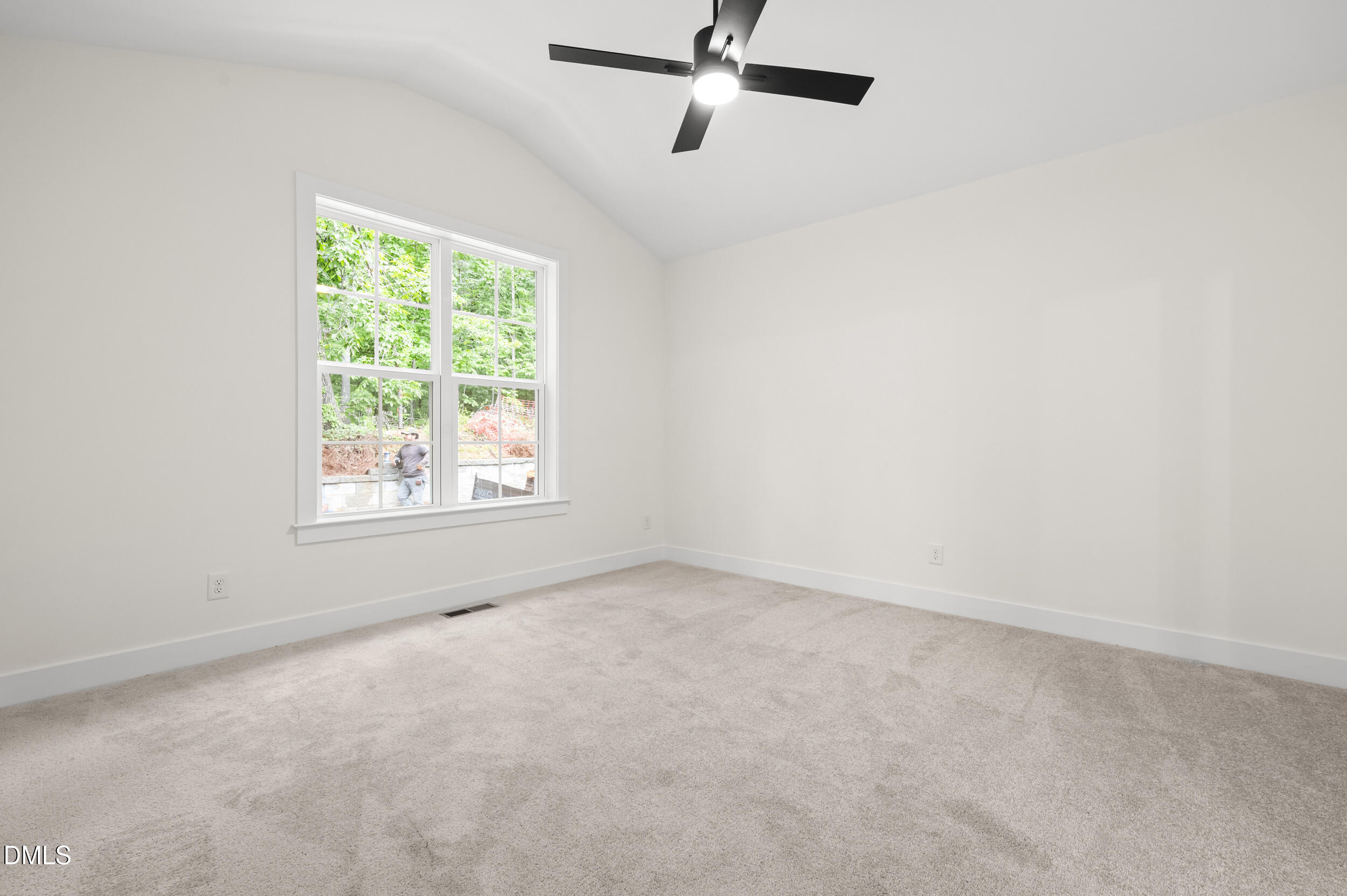 712 Grayhaven Place Property Photo 15