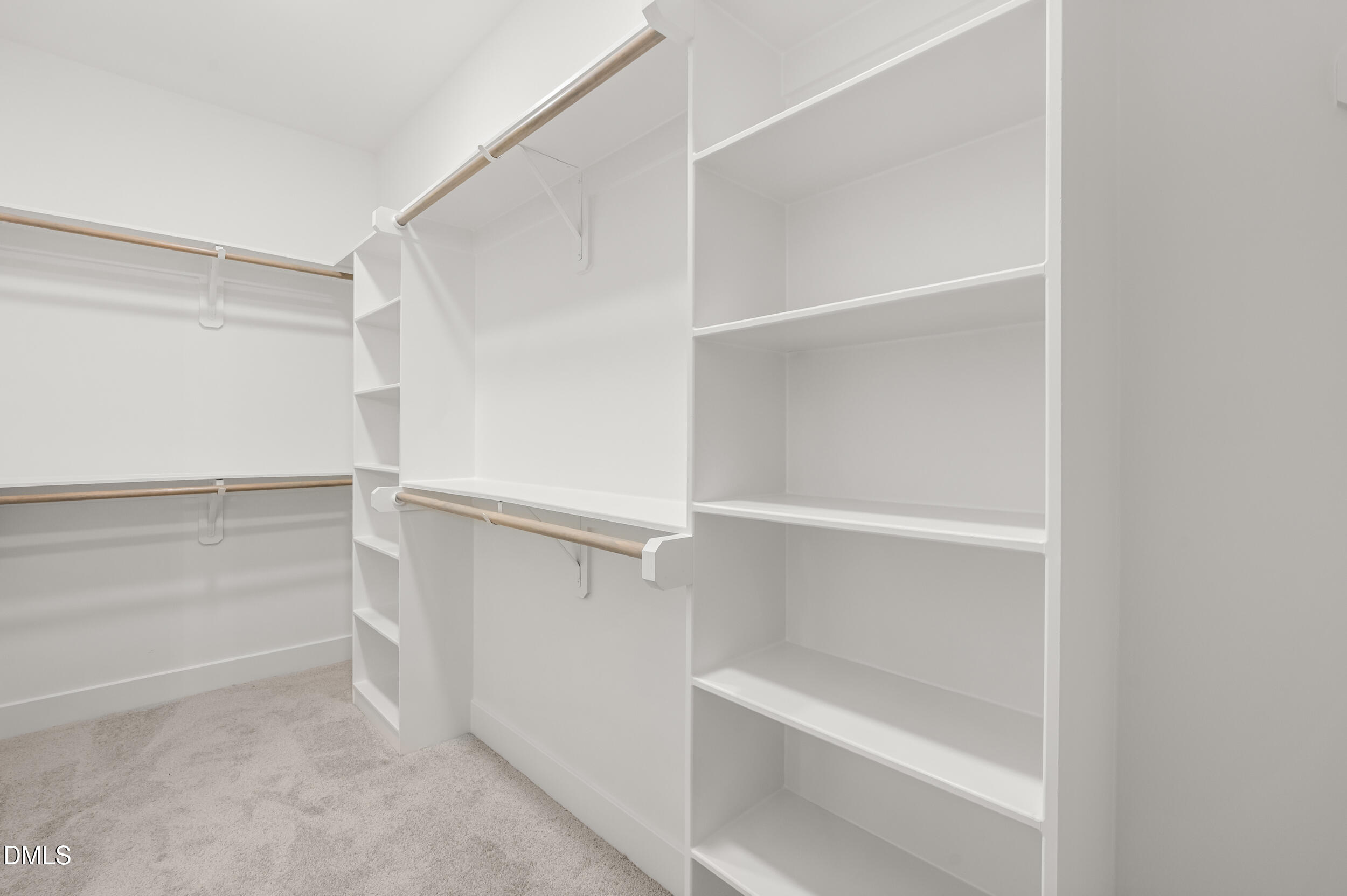 712 Grayhaven Place Property Photo 18