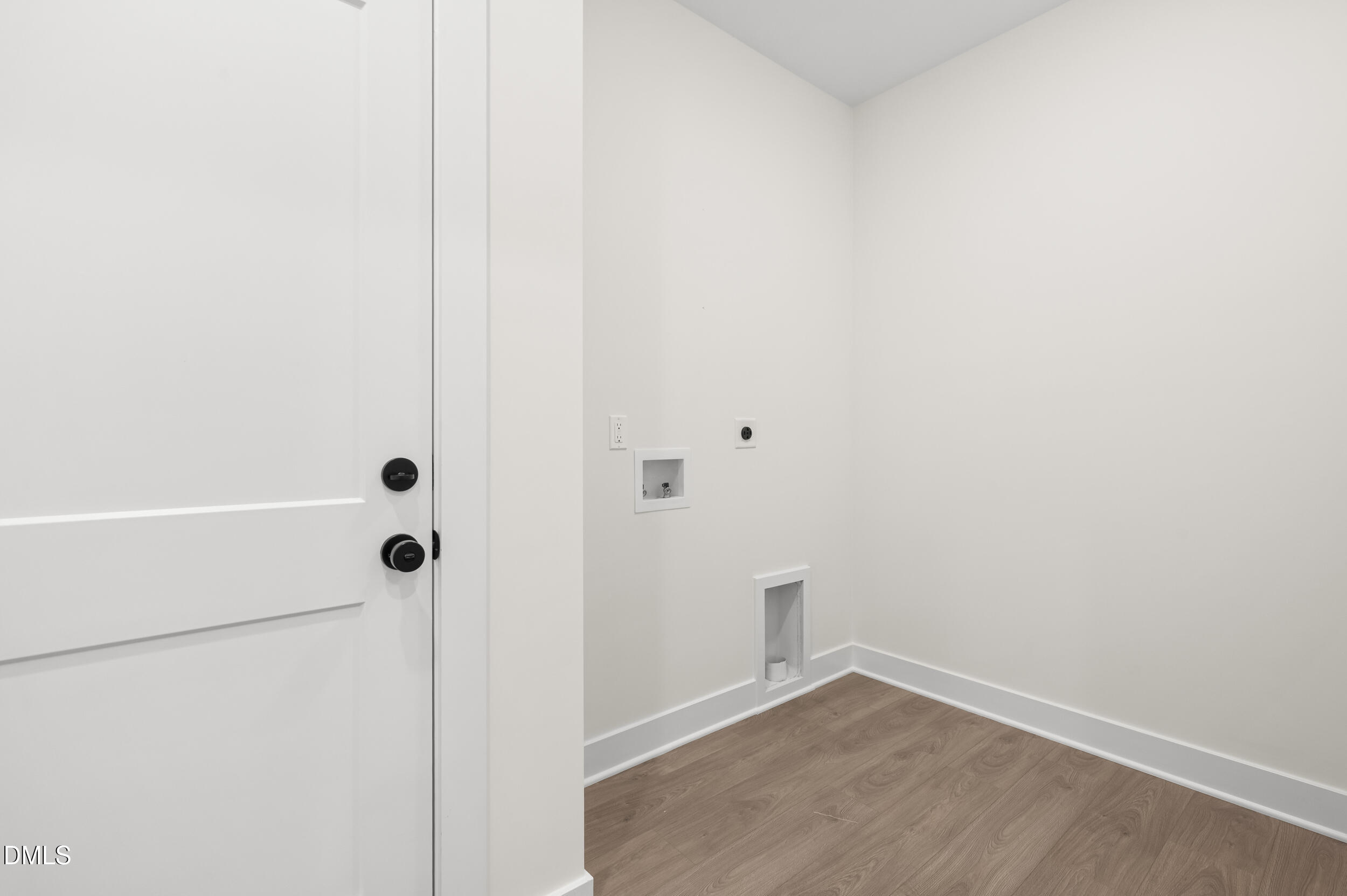 712 Grayhaven Place Property Photo 19
