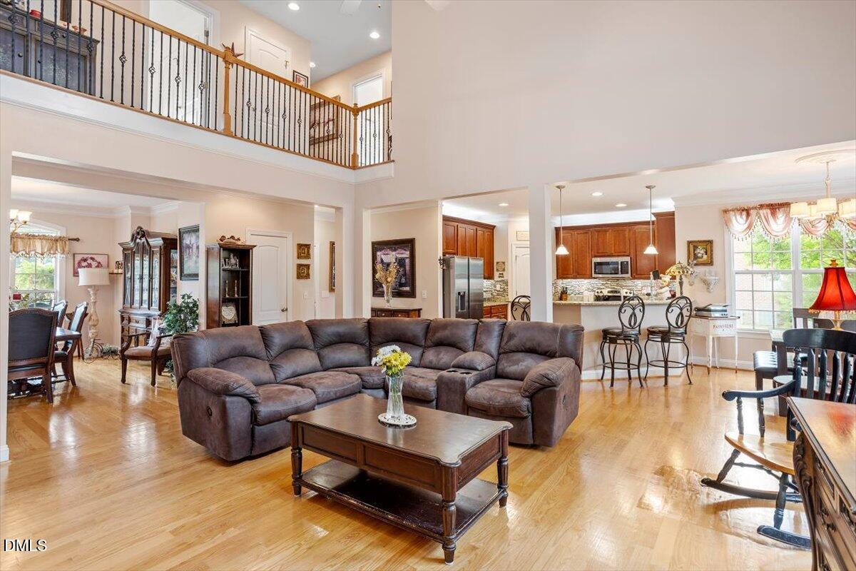 105 Aviary Court Property Photo 8