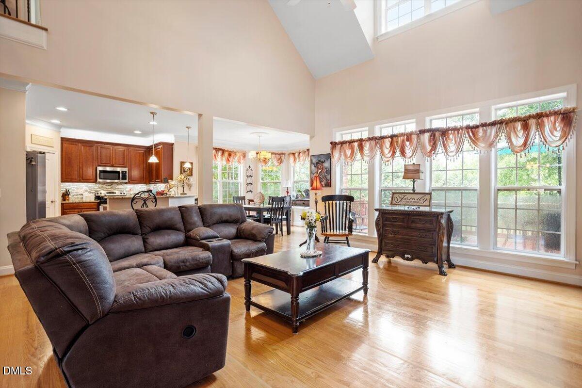 105 Aviary Court Property Photo 13