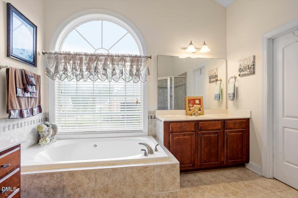 105 Aviary Court Property Photo 24