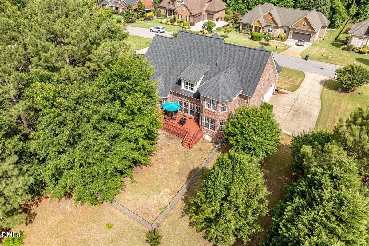 105 Aviary Court Property Photo 37