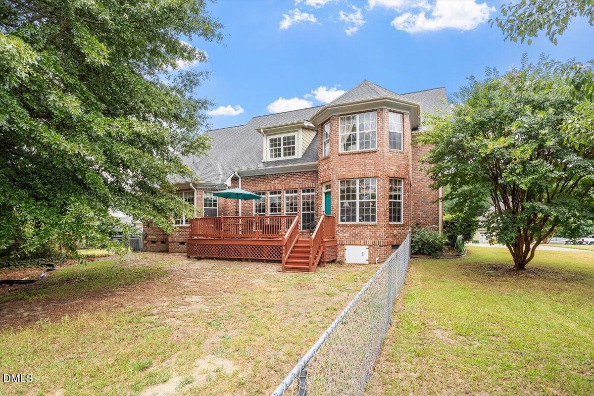105 Aviary Court Property Photo 40