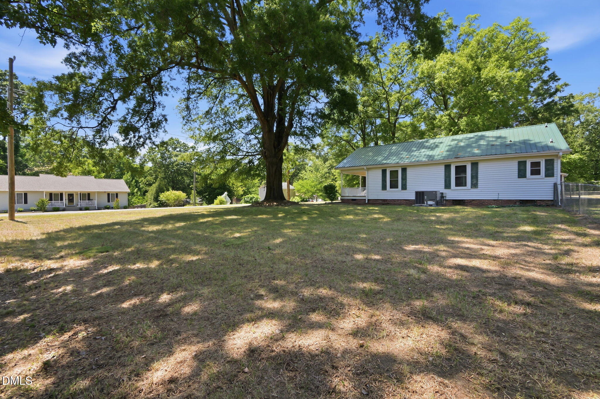 1911 Watson Road Property Photo 22
