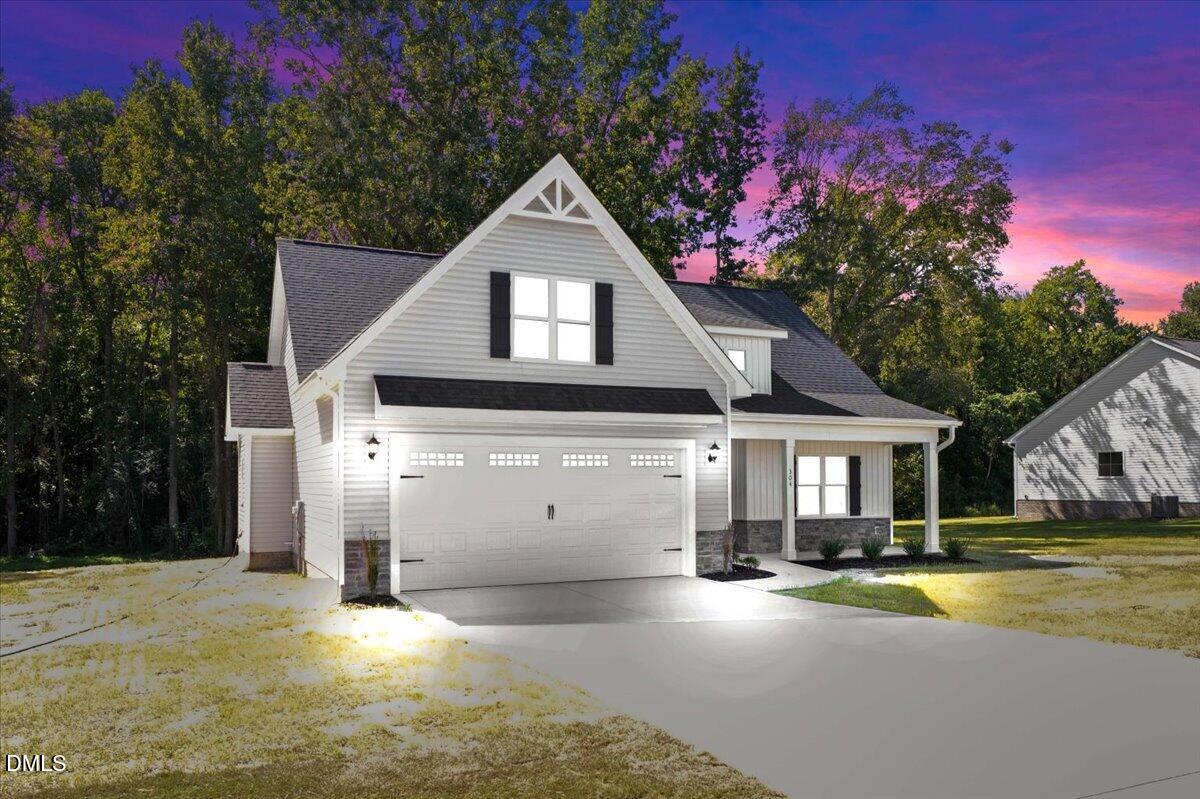 304 Creeks Edge Drive Property Photo 1