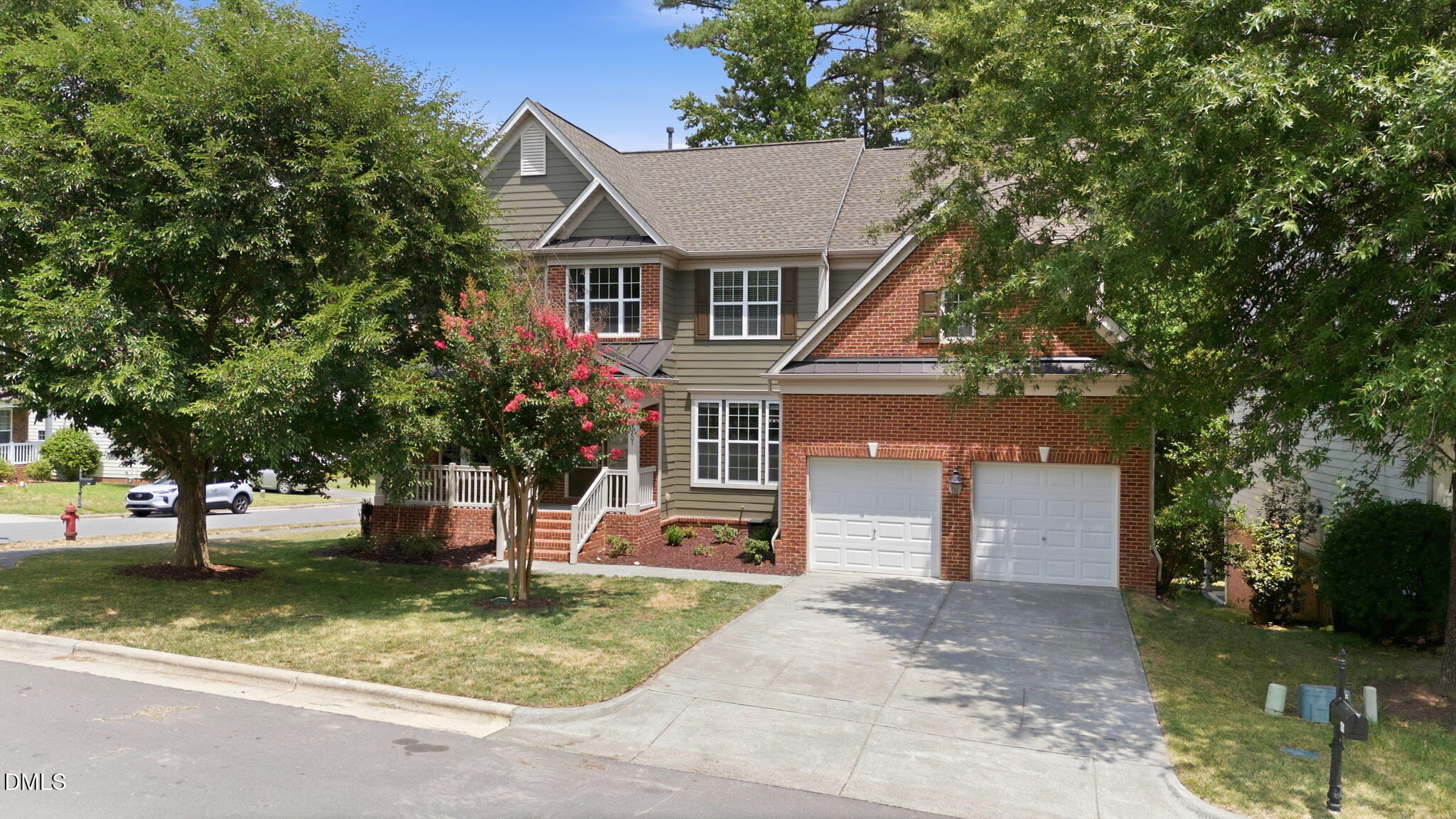 1201 Hill Hollow Way Property Photo 1