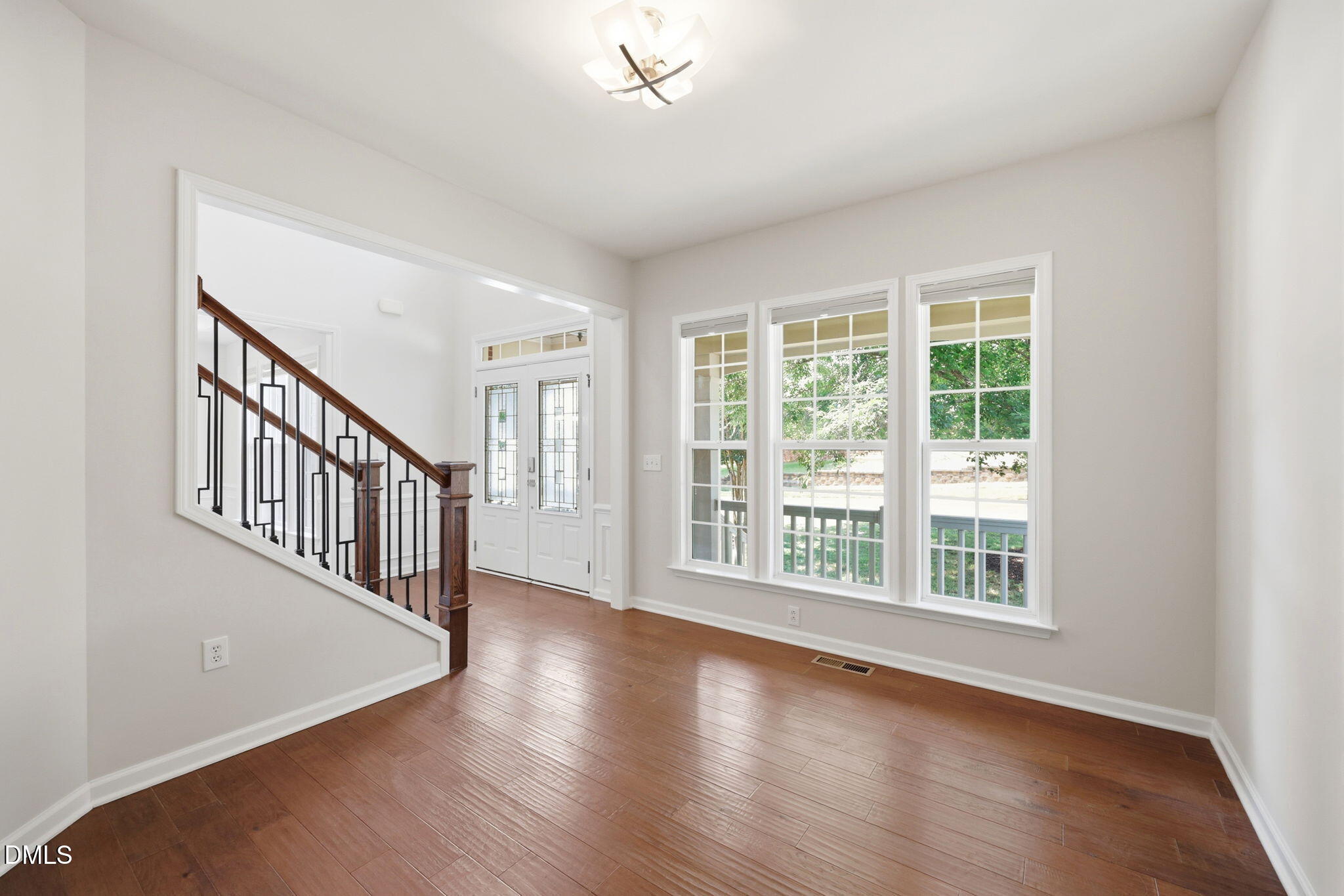 1201 Hill Hollow Way Property Photo 6