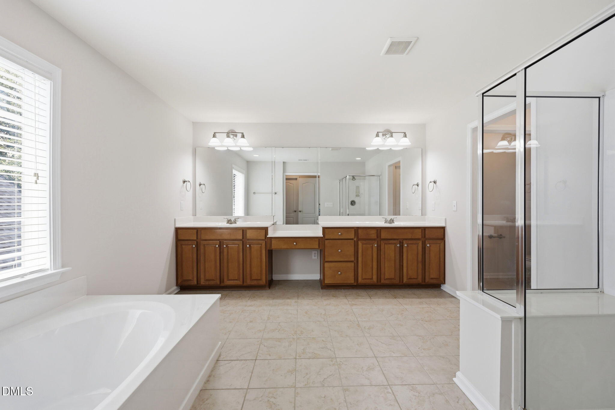 1201 Hill Hollow Way Property Photo 30