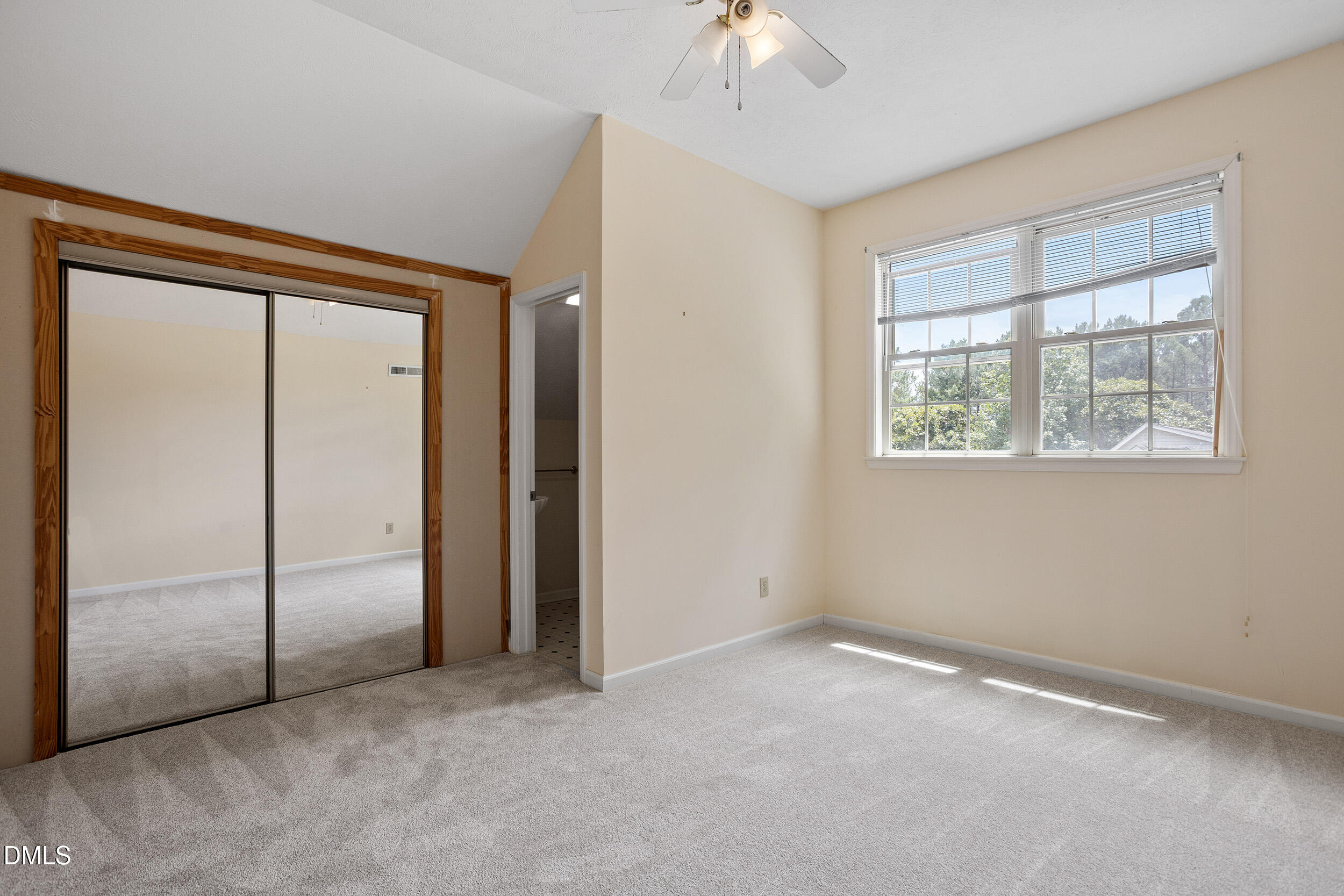 20 Senter Lane Property Photo 26