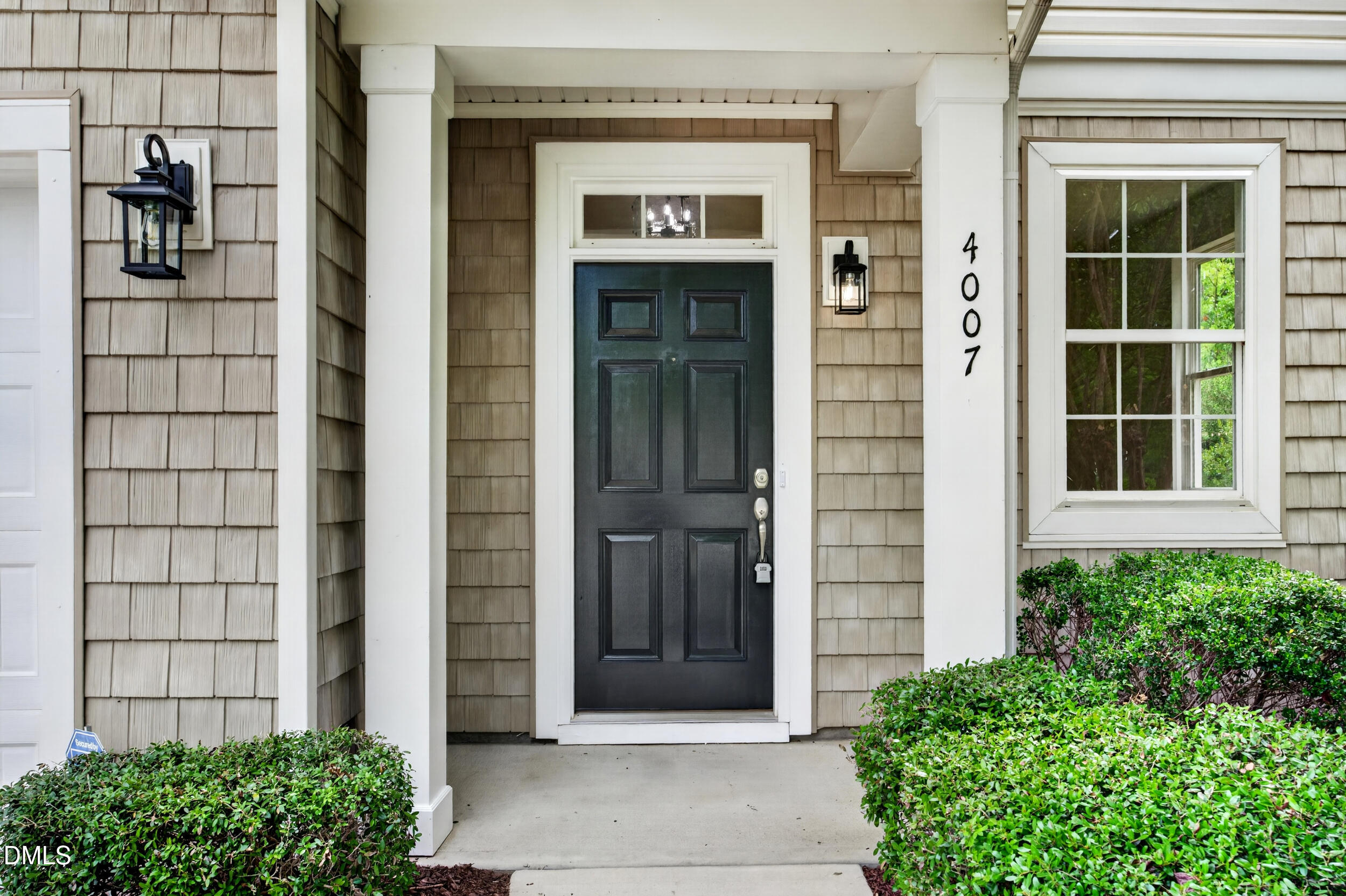 4007 Jockey Club Circle Property Photo 3