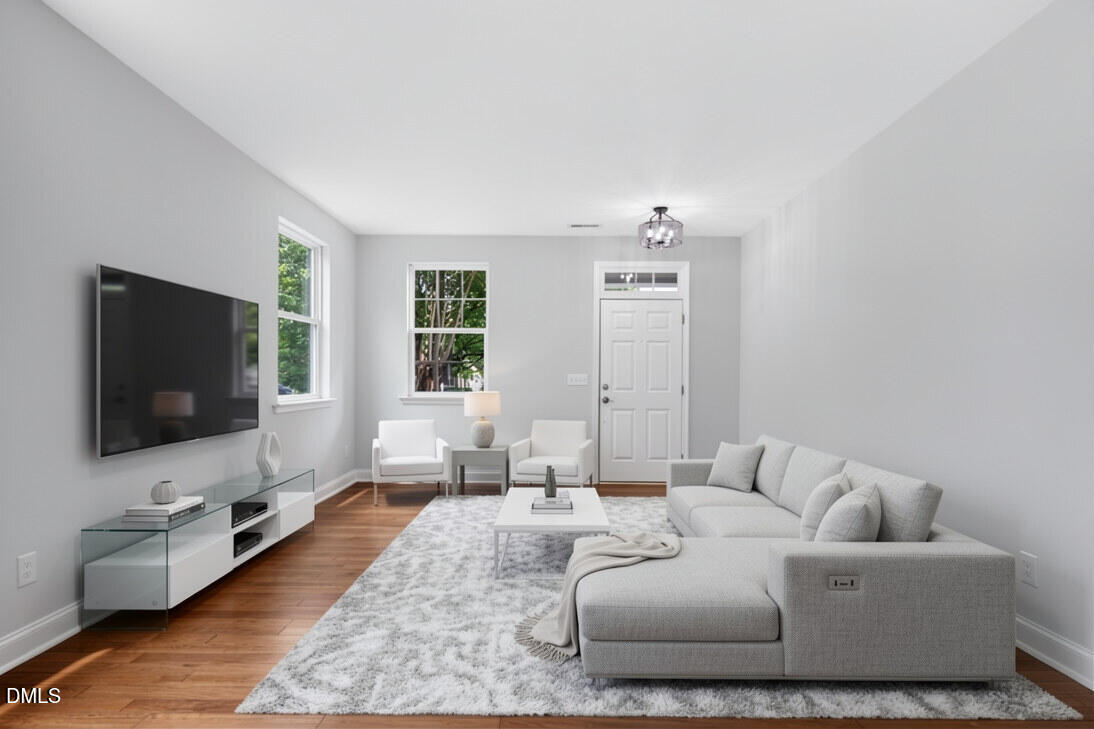 4007 Jockey Club Circle Property Photo 6