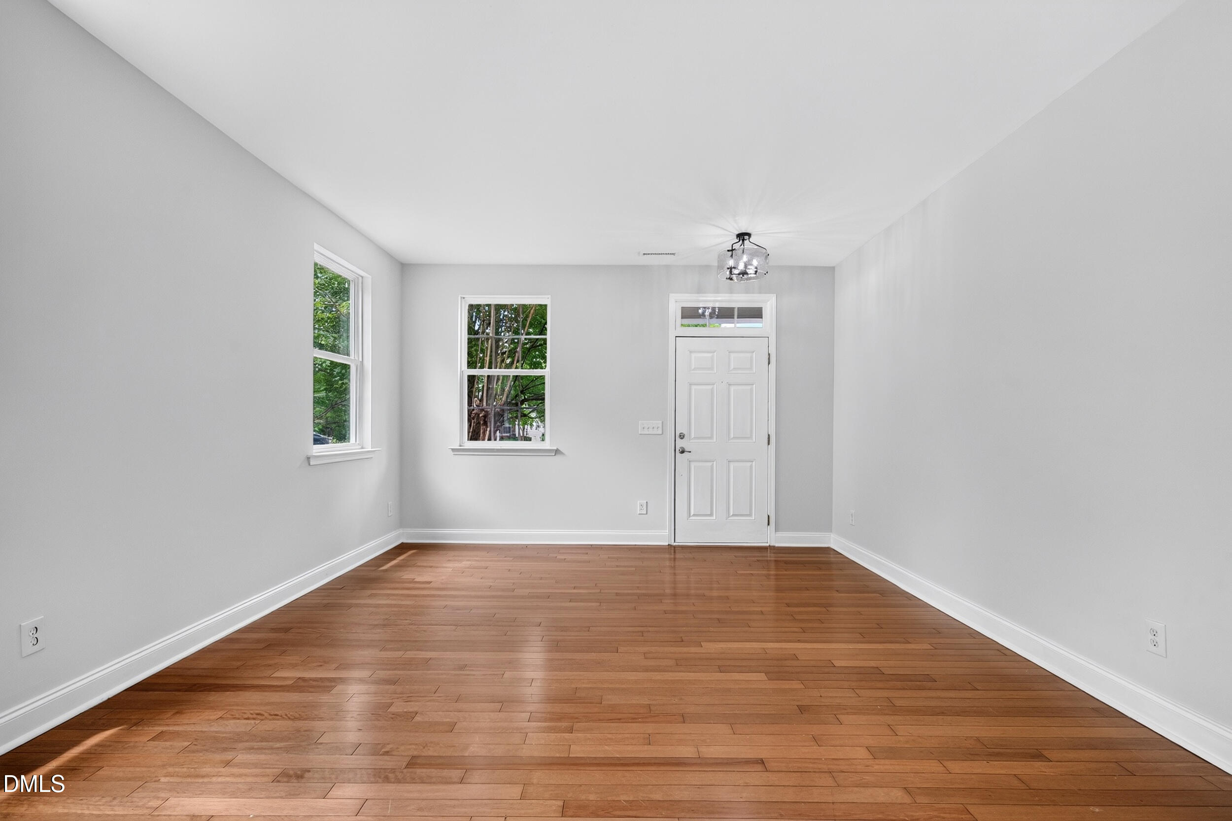 4007 Jockey Club Circle Property Photo 7