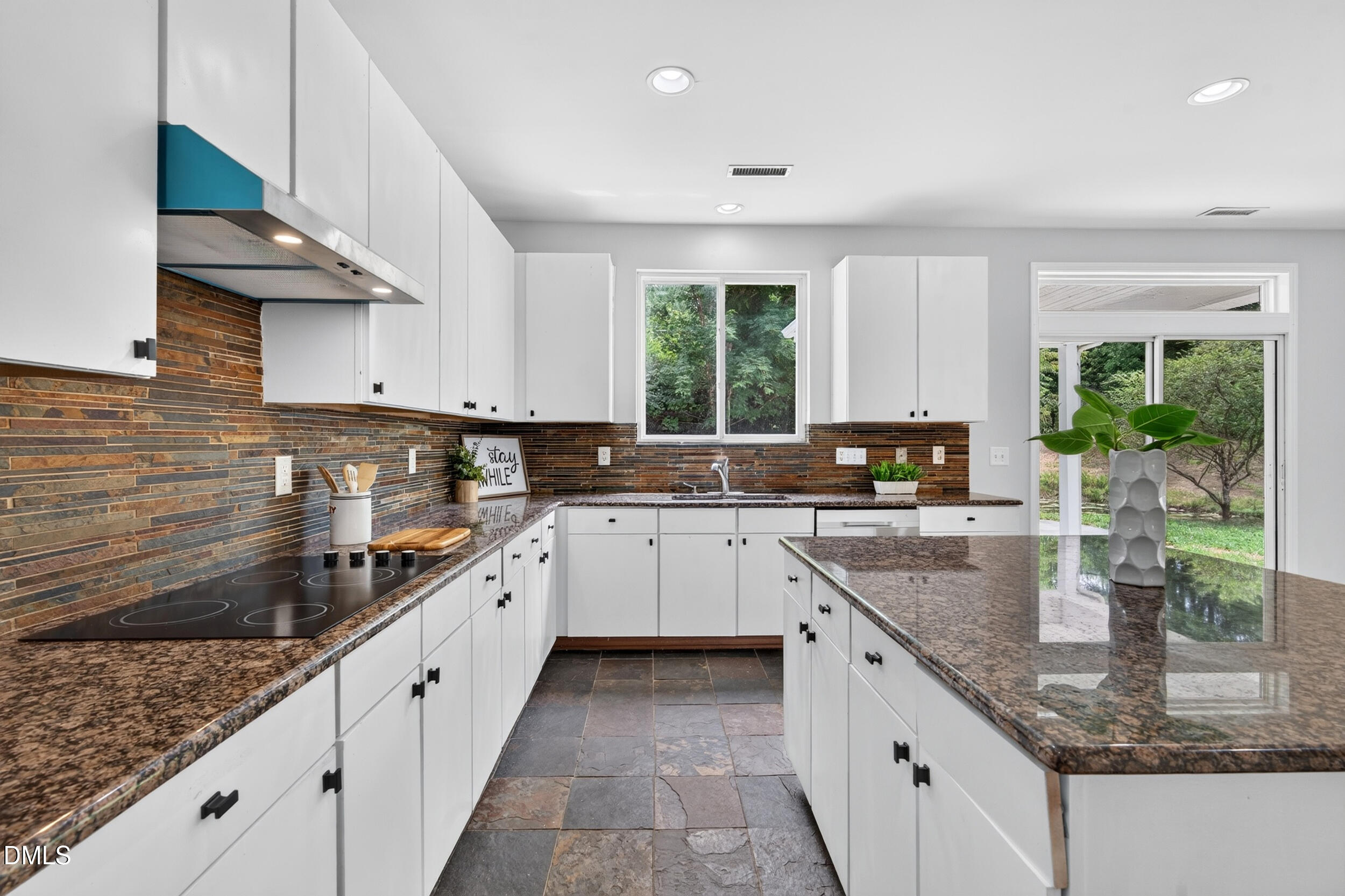 4007 Jockey Club Circle Property Photo 16
