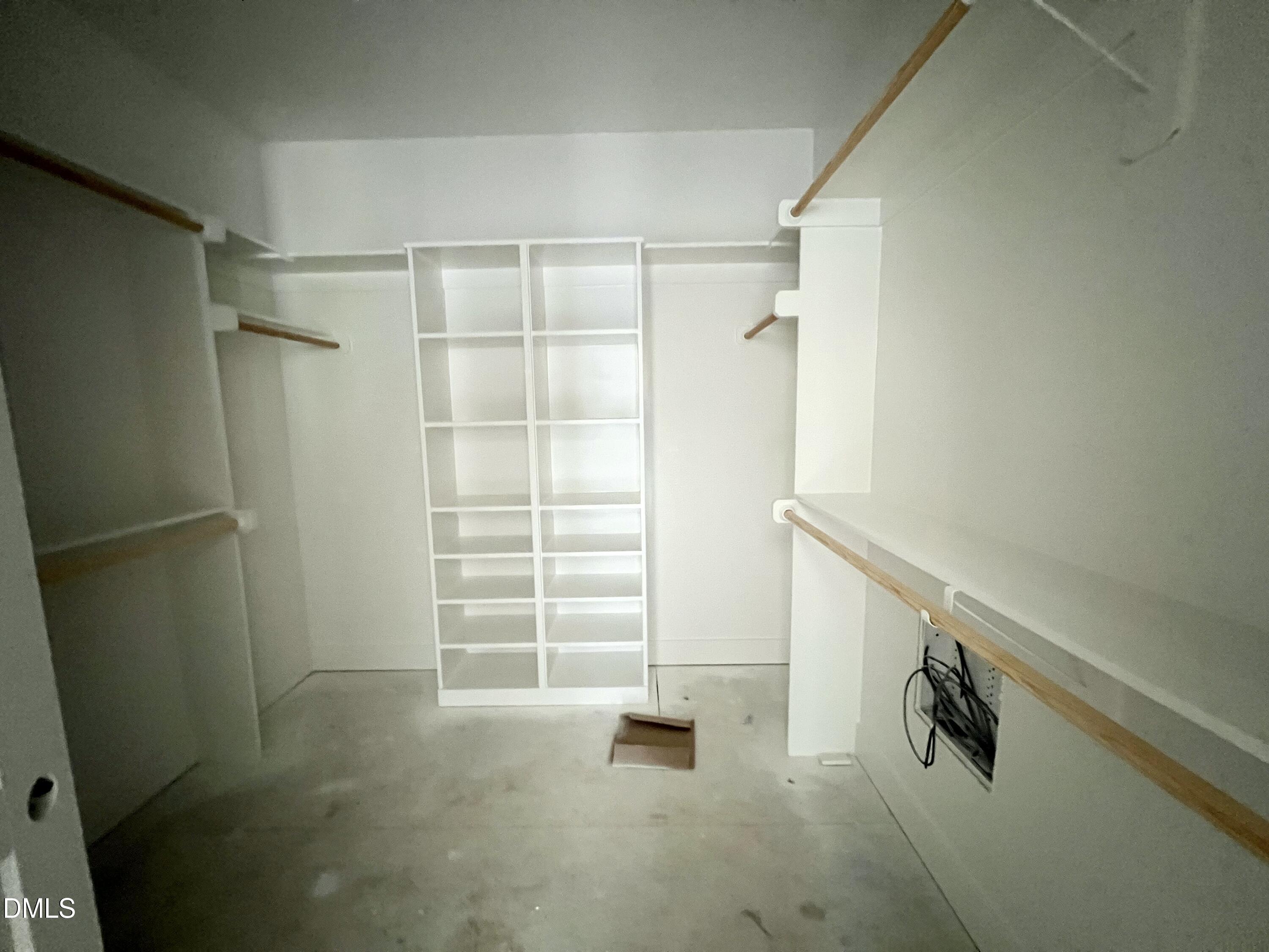 175 Hillstead Way Property Photo 15