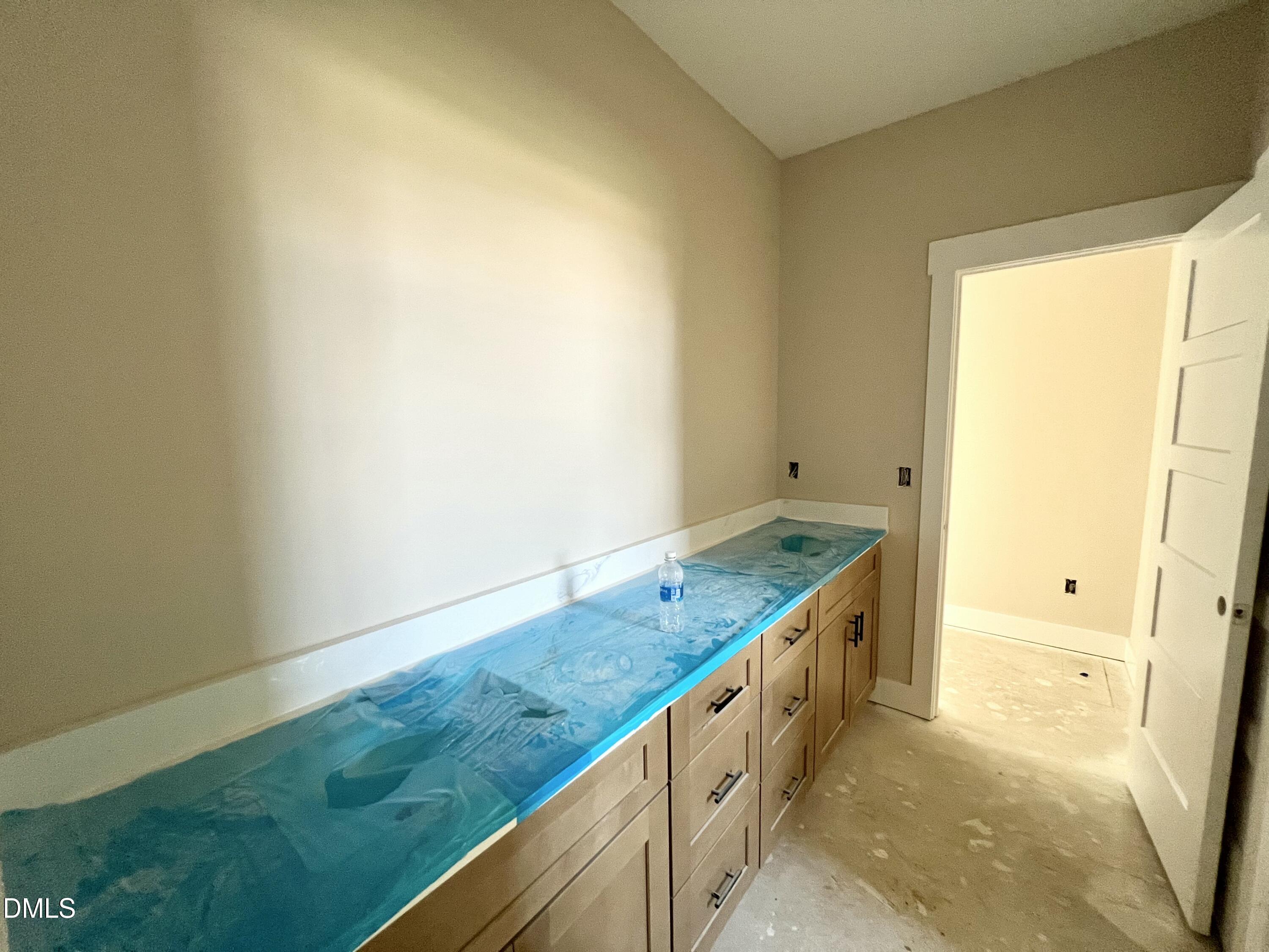 175 Hillstead Way Property Photo 20