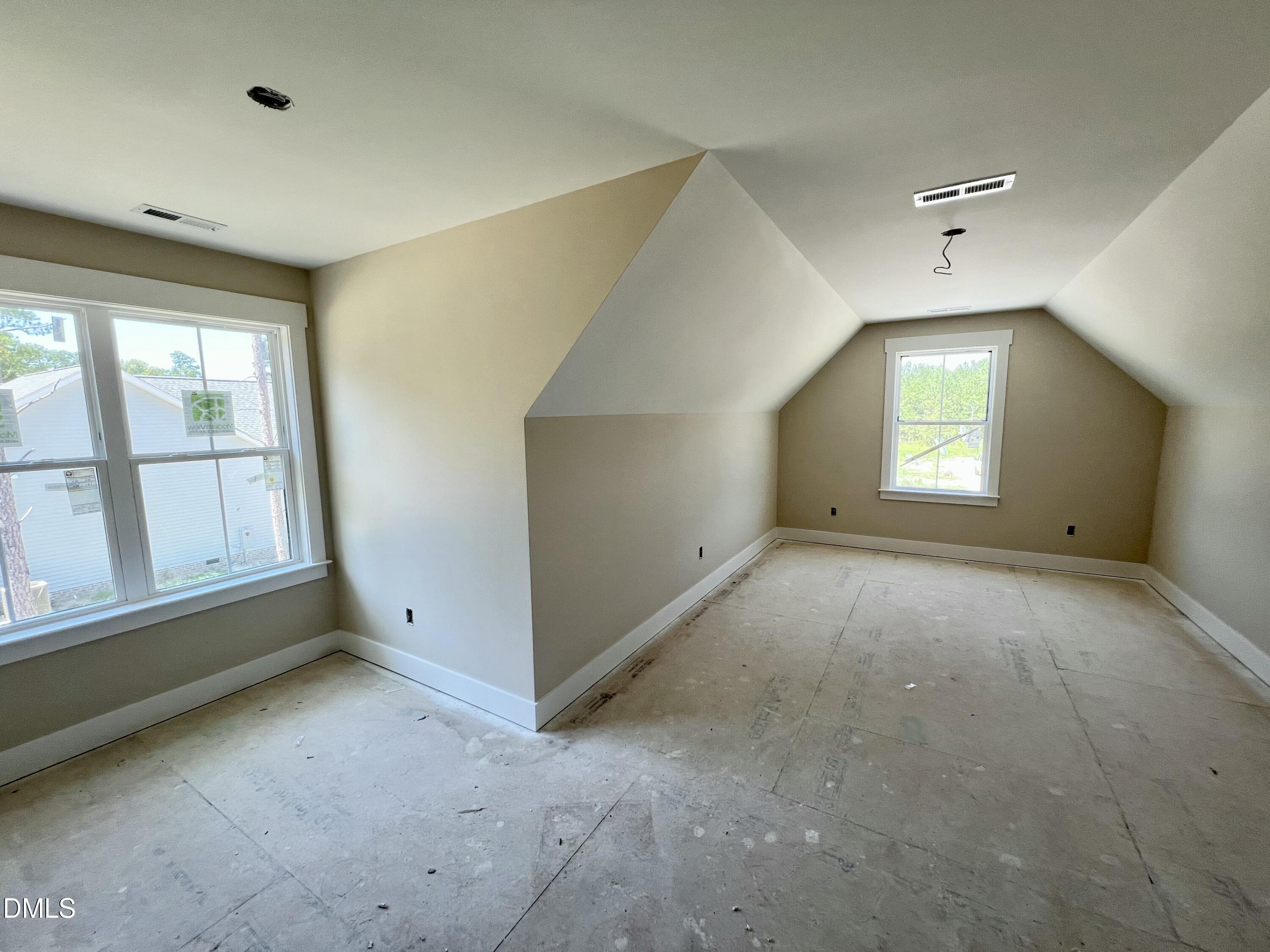 175 Hillstead Way Property Photo 23