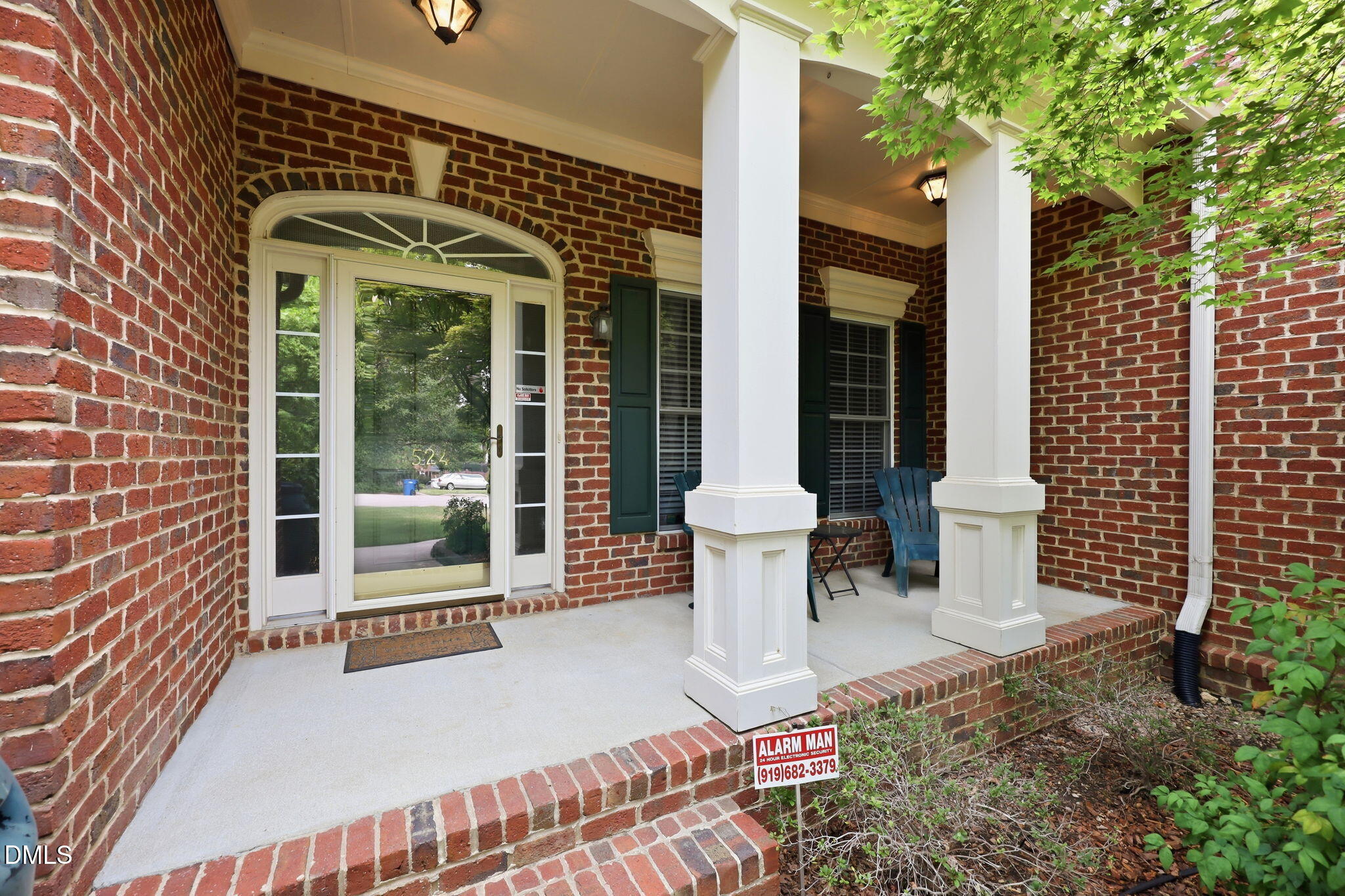 1524 Wood Spring Court