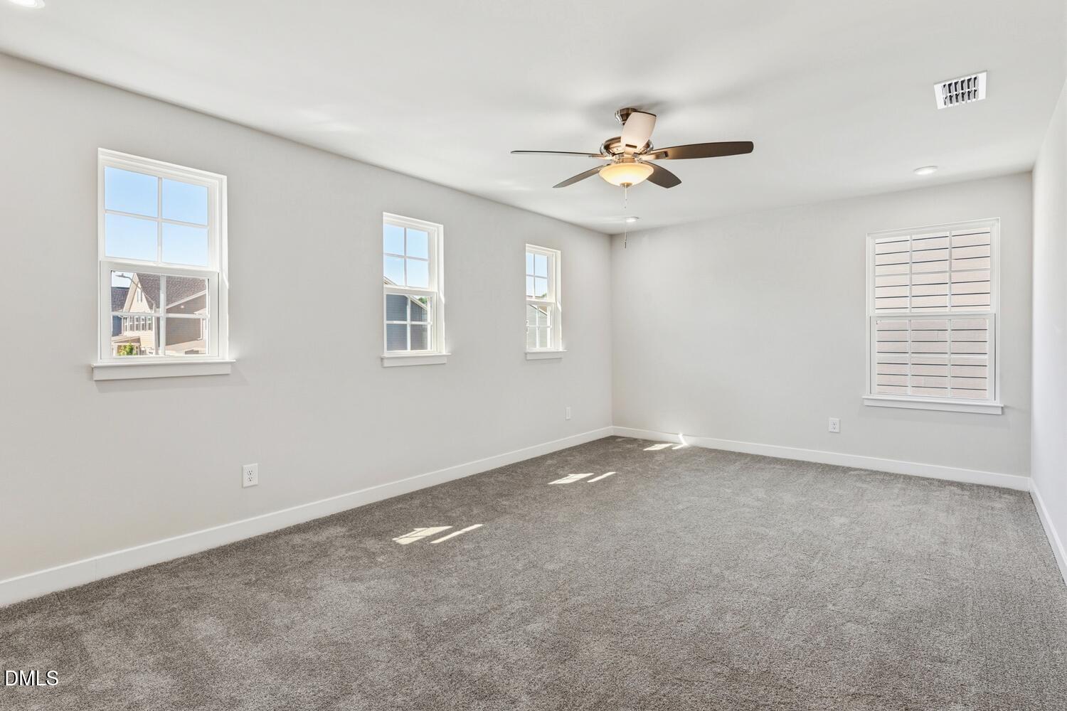 545 Freedom Trail Drive Property Photo 16