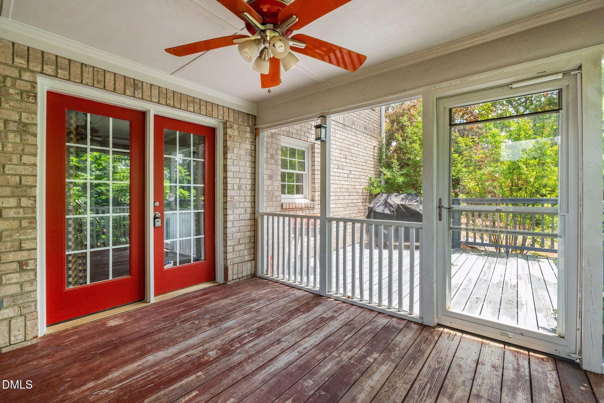 2901 Lauren Oaks Drive Property Photo 23