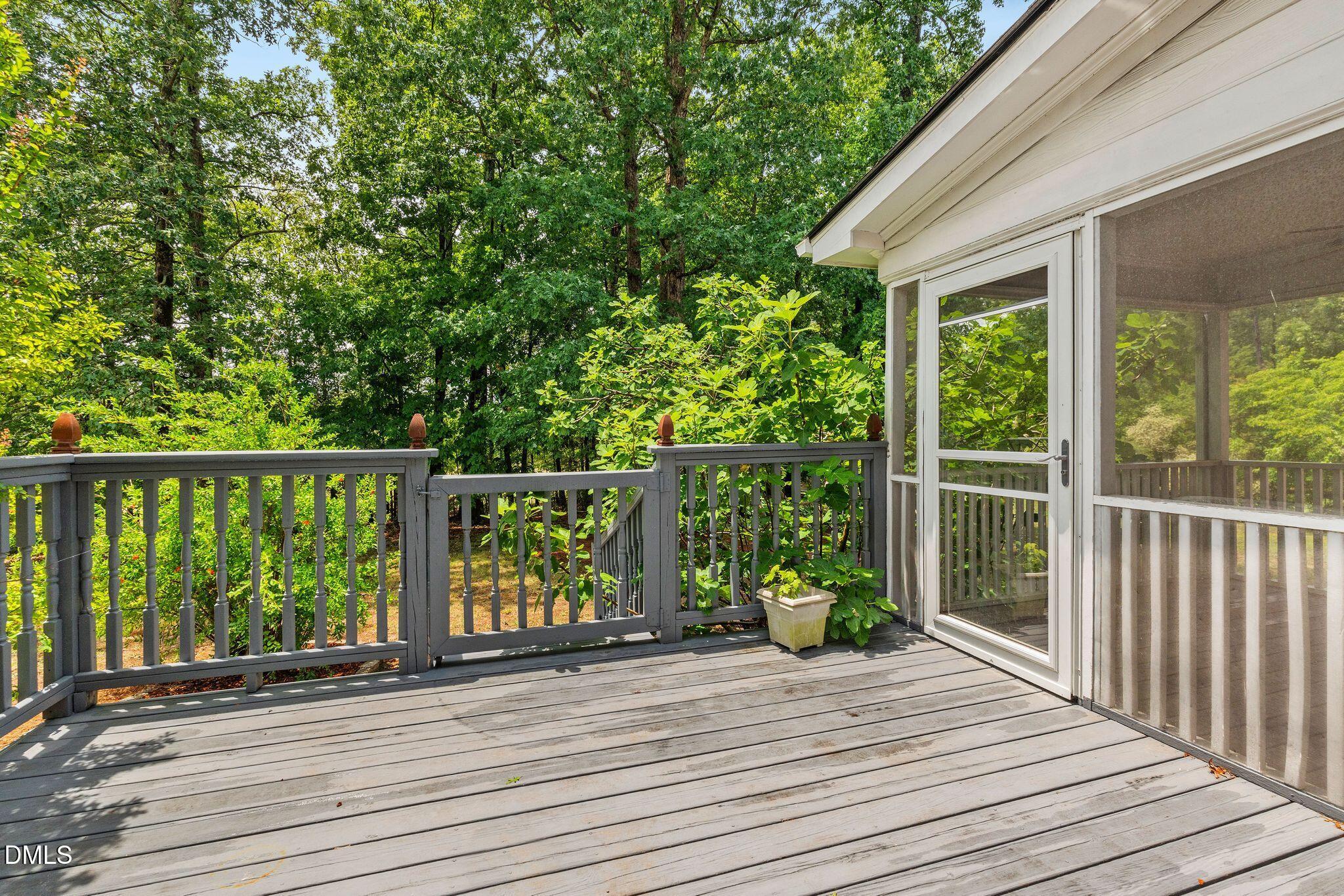 2901 Lauren Oaks Drive Property Photo 25