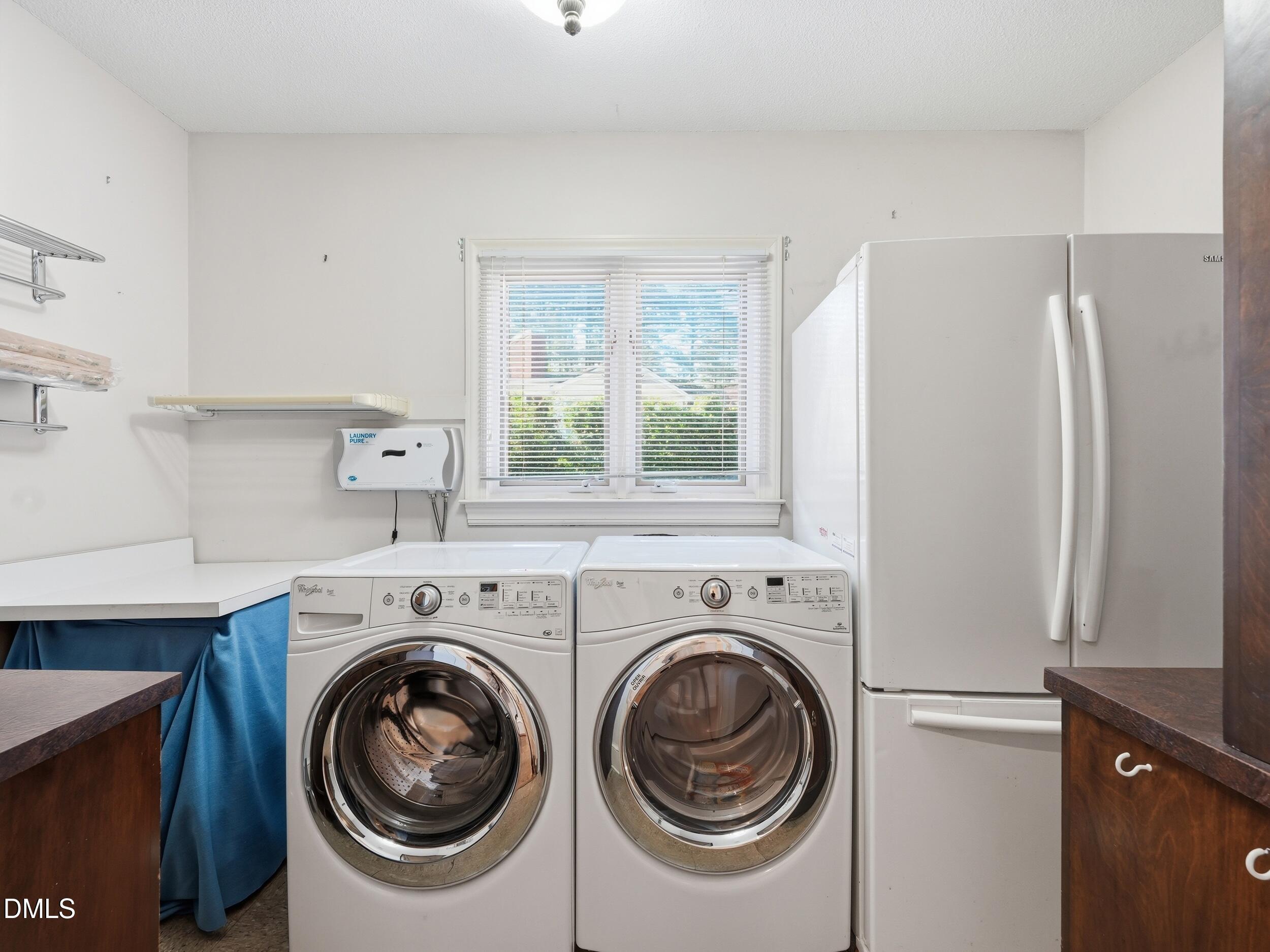 2420 Tyson Street Property Photo 18