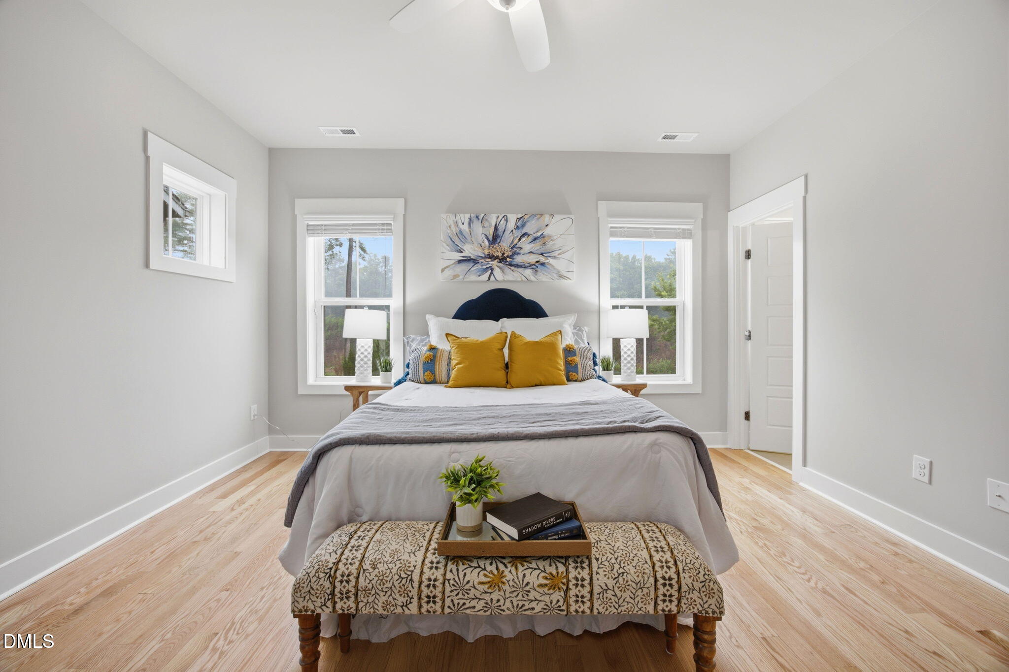 542 Beacon Ridge Boulevard Property Photo 1