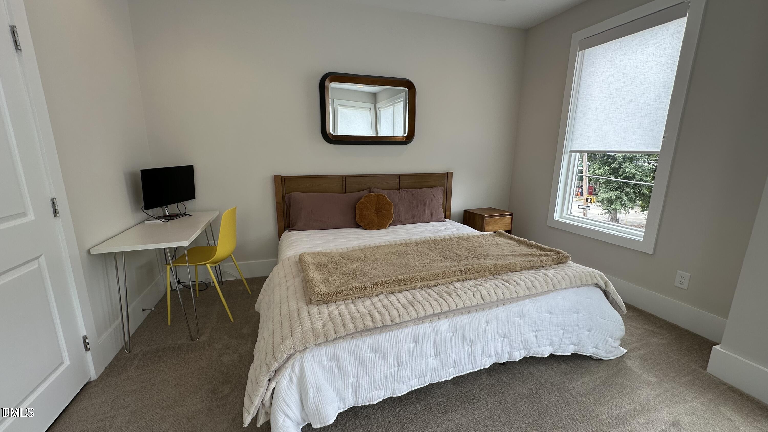 256 William Drummond Way Property Photo 11