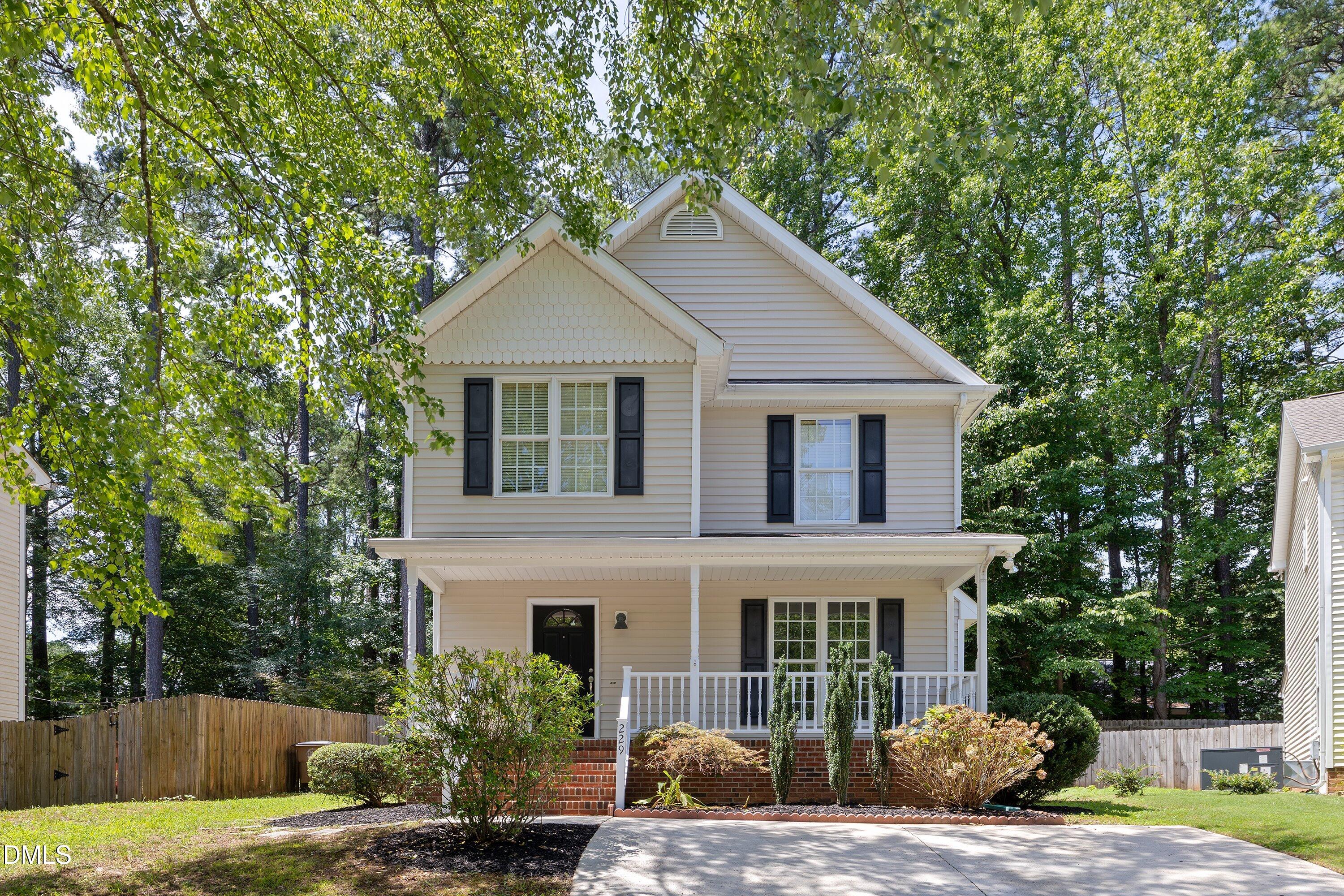 229 Whistling Swan Drive Property Photo 1