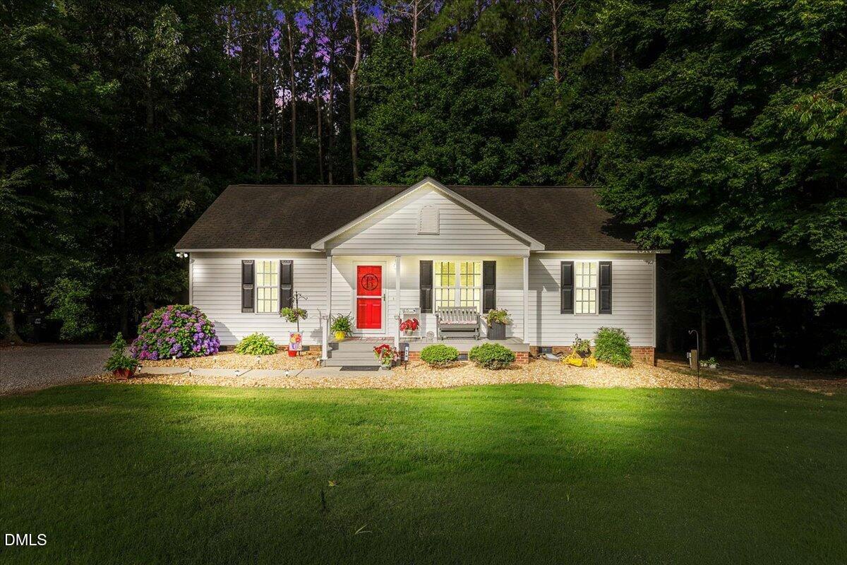 618 Lockwood Drive Property Photo 2