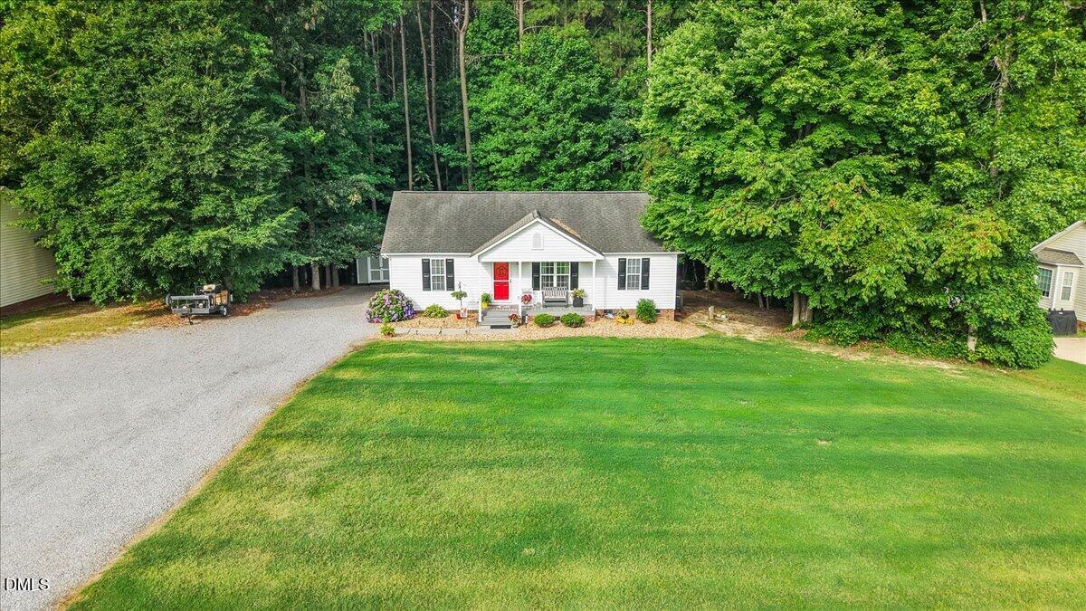 618 Lockwood Drive Property Photo 4
