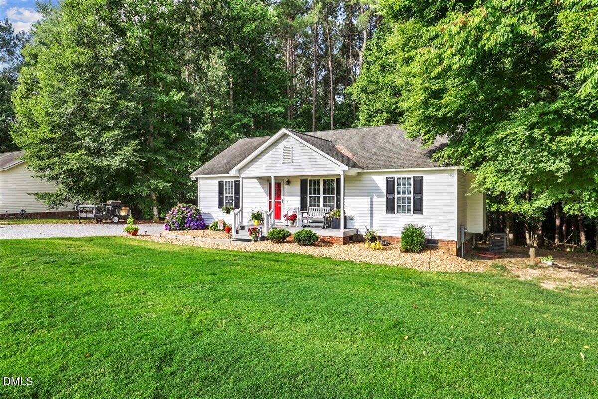 618 Lockwood Drive Property Photo 6