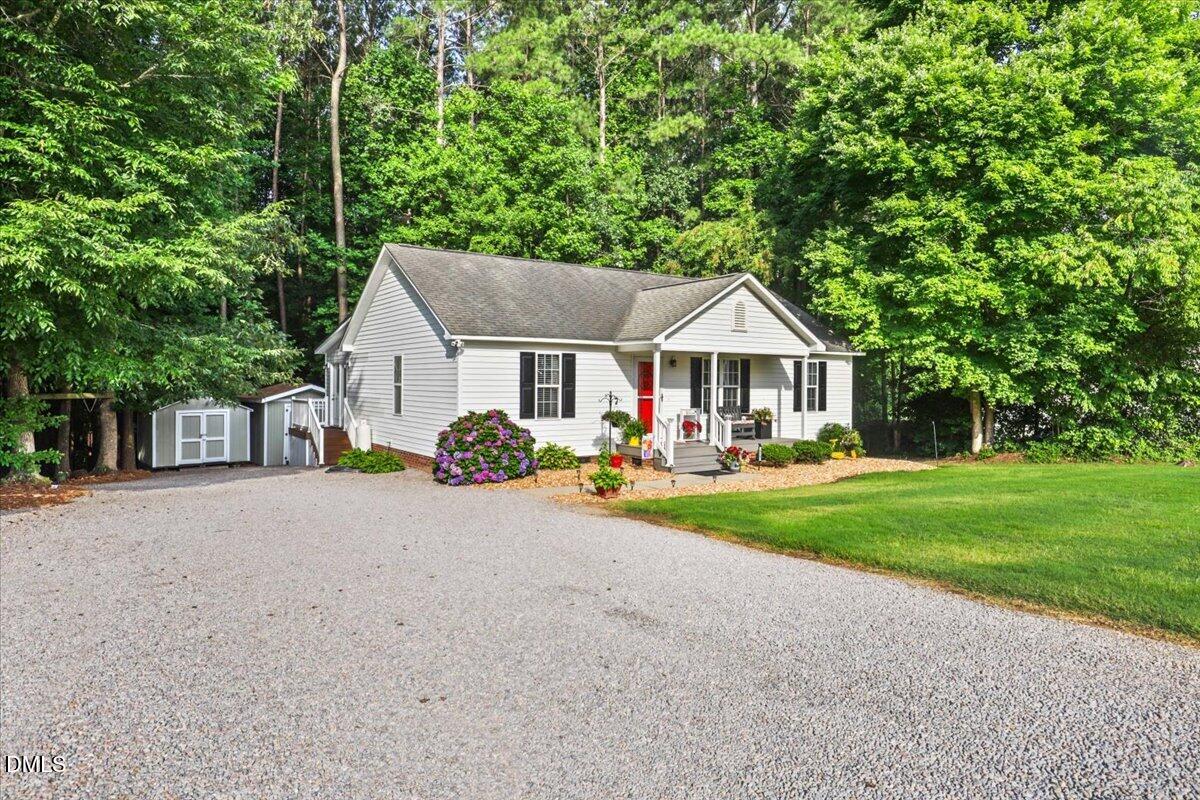 618 Lockwood Drive Property Photo 7