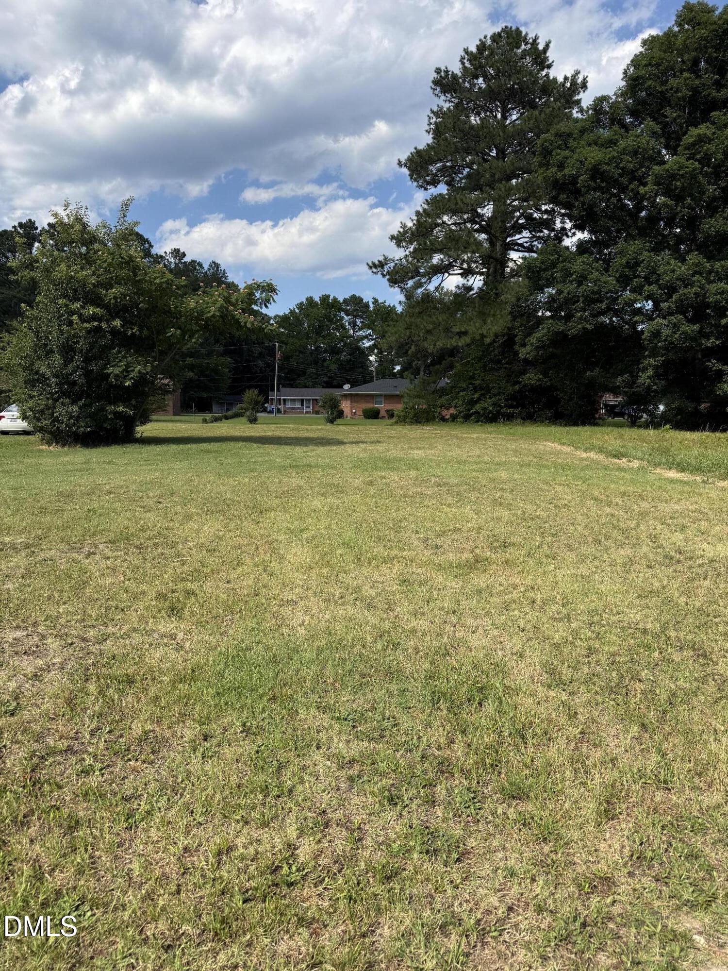 303 W Baker Street Property Photo 1