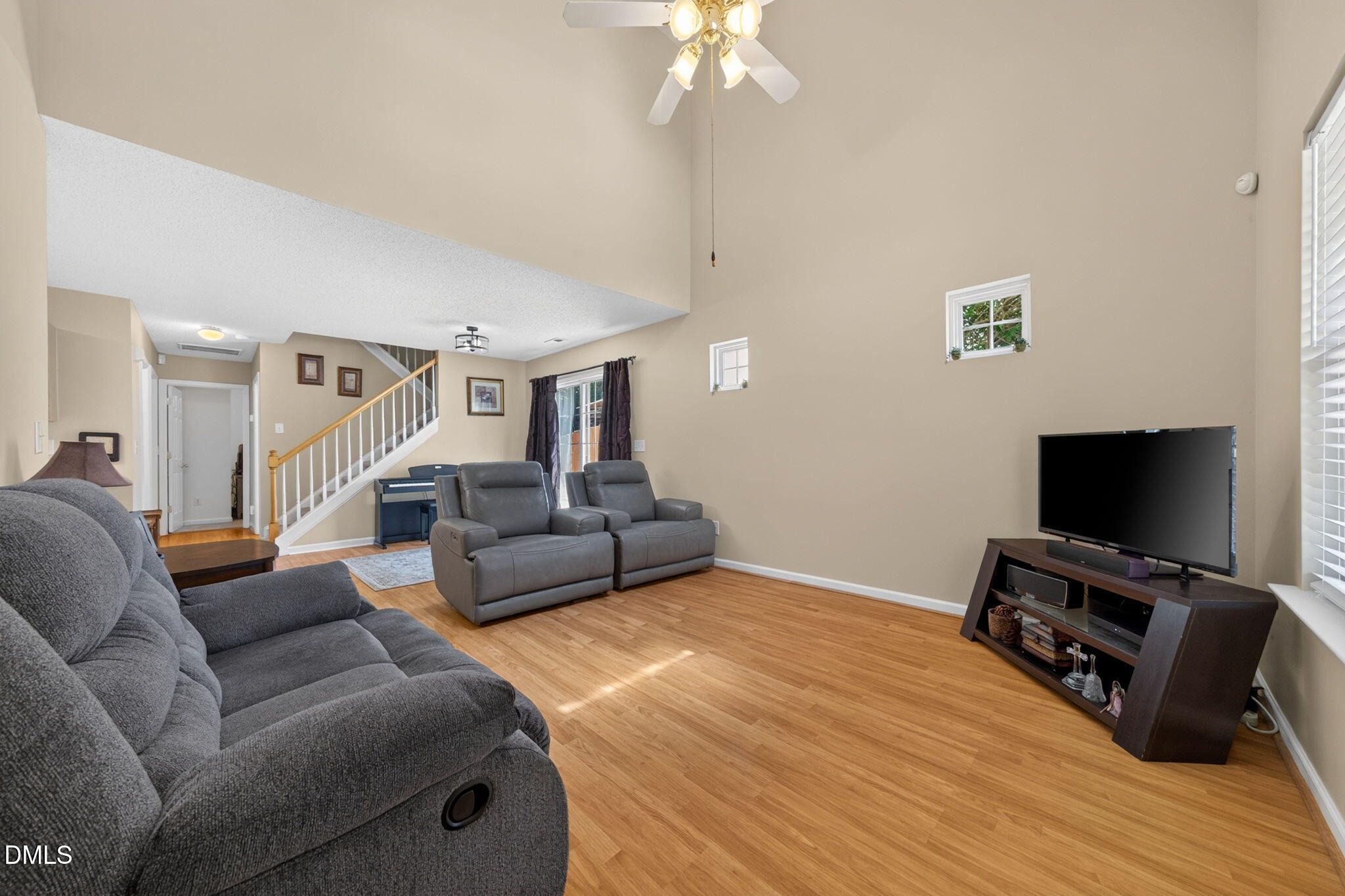 5512 Roan Mountain Place Property Photo 5