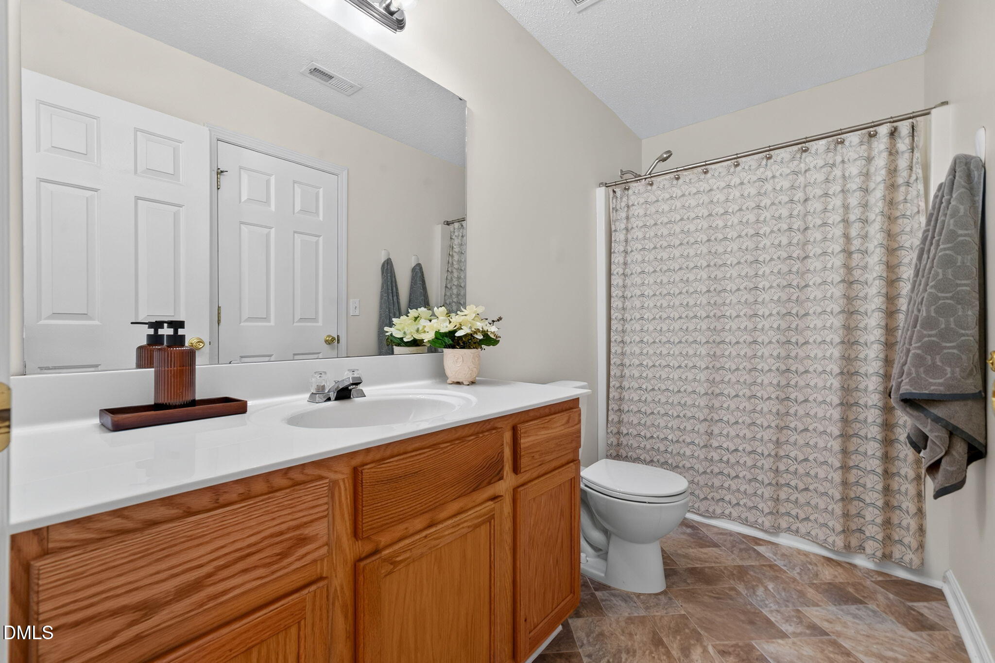 5512 Roan Mountain Place Property Photo 18