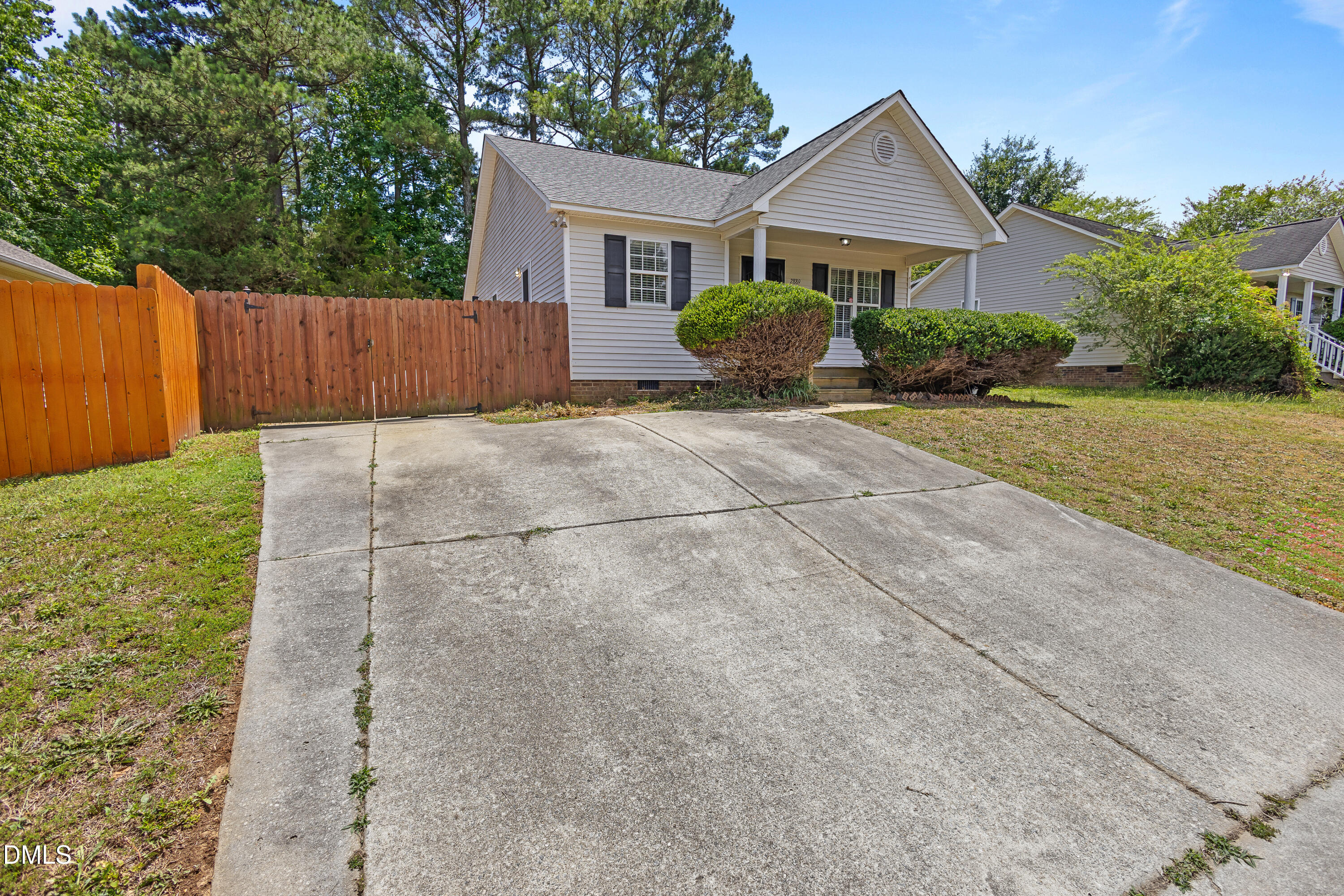 2889 Bennington Drive Property Photo 21