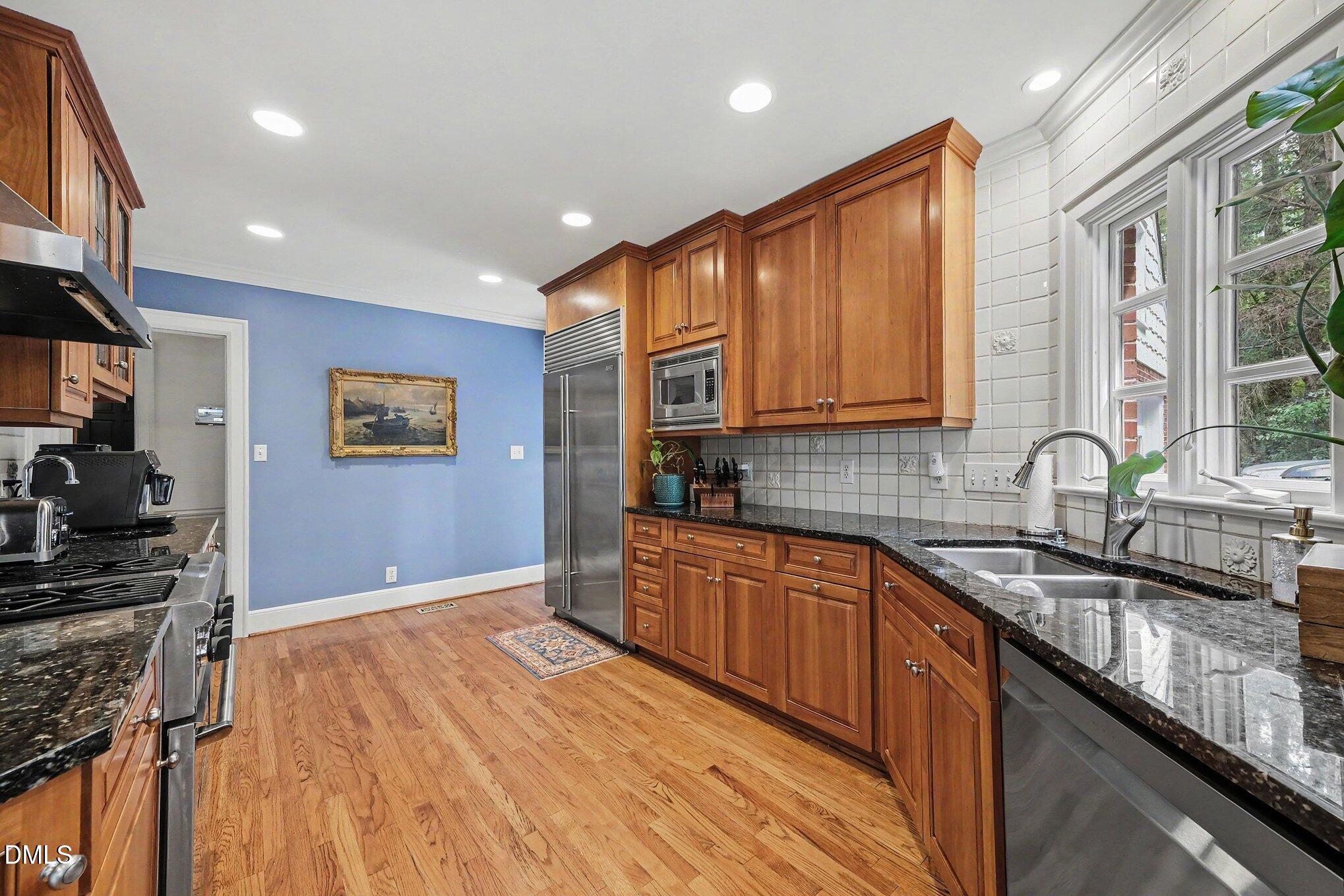 3725 Hope Valley Road Property Photo 11