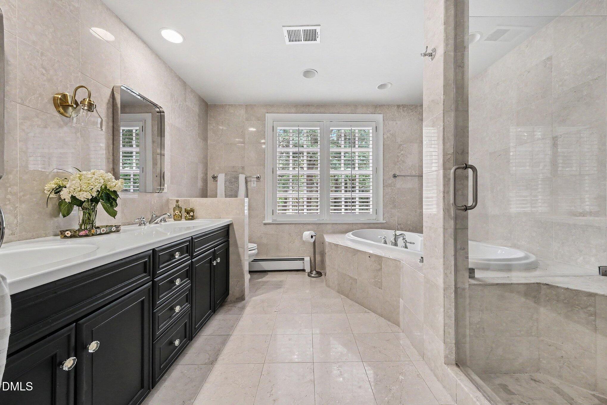 3725 Hope Valley Road Property Photo 18