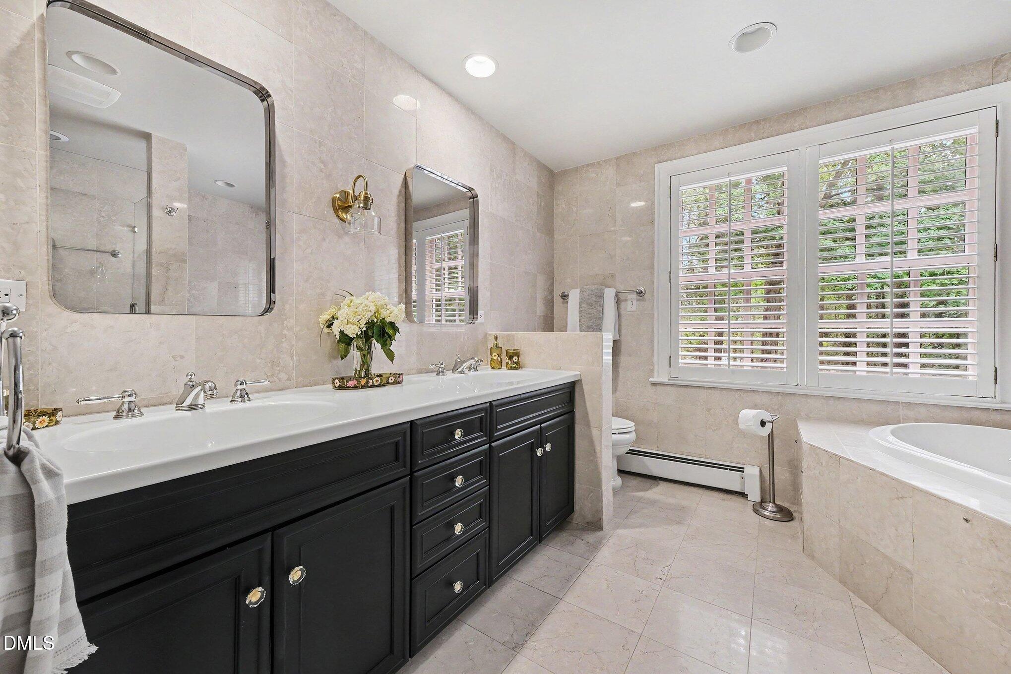 3725 Hope Valley Road Property Photo 19